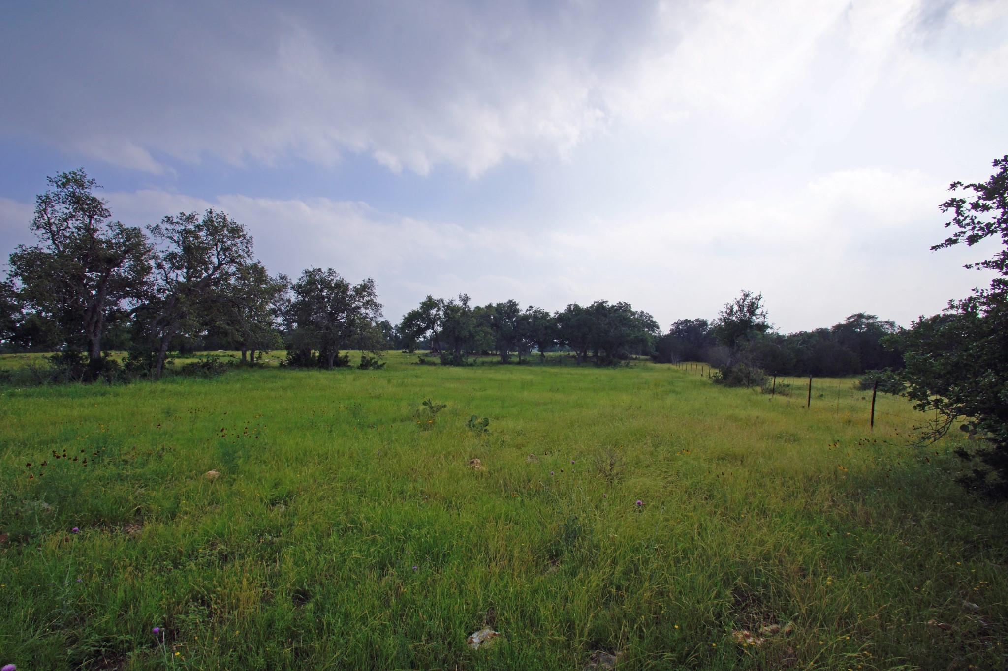 1056 Eagle Point Dr Property Photo 7