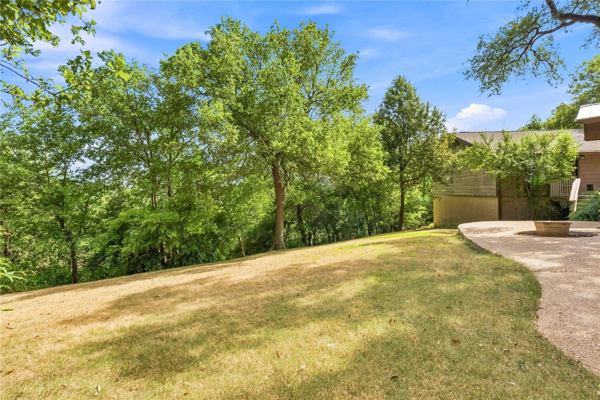 816 Terrace Mountain Dr Property Photo 34
