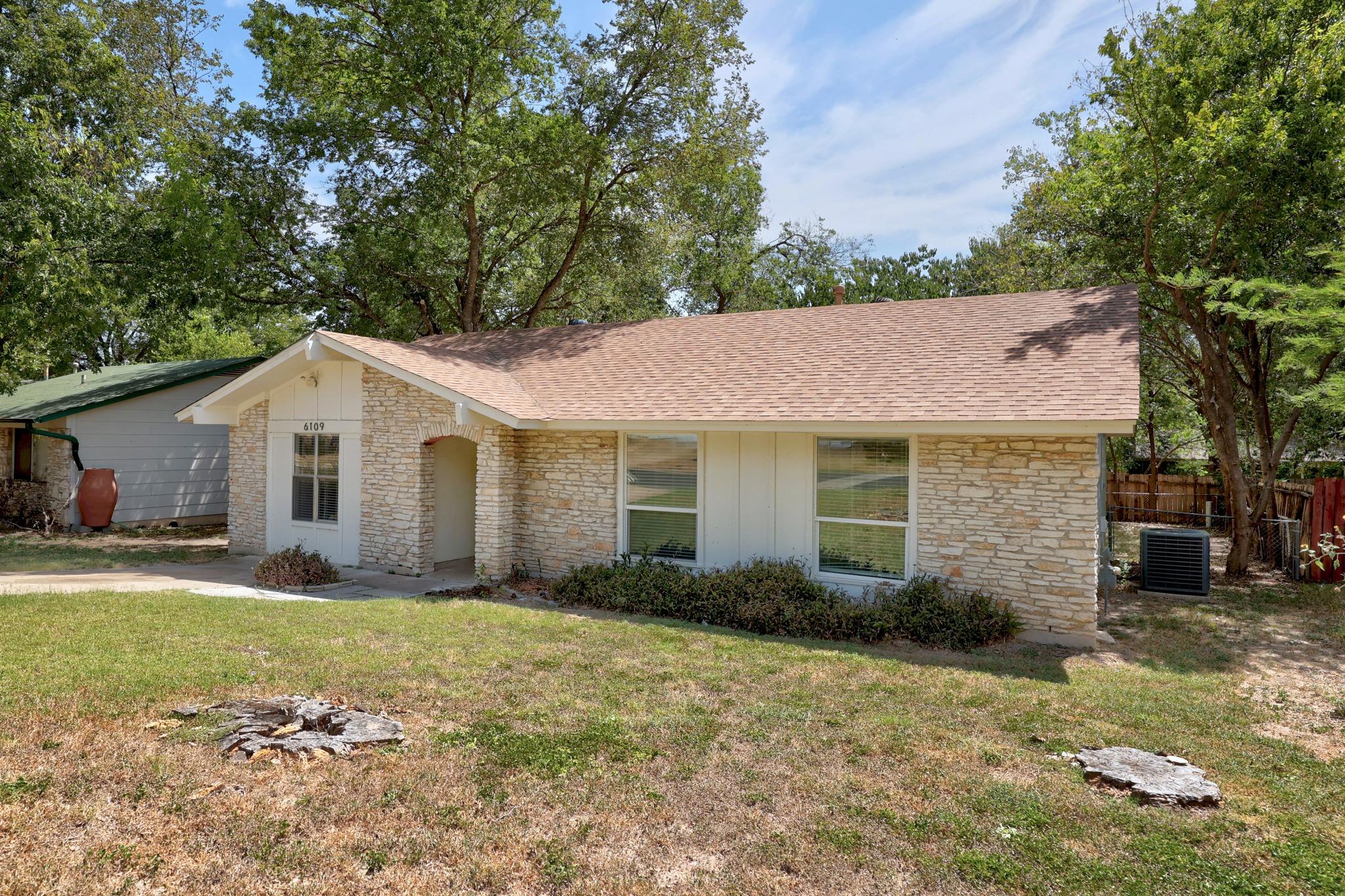 6109 Glen Meadow Dr Property Photo 4