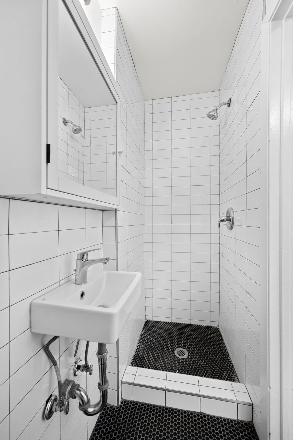 6109 Glen Meadow Dr Property Photo 13