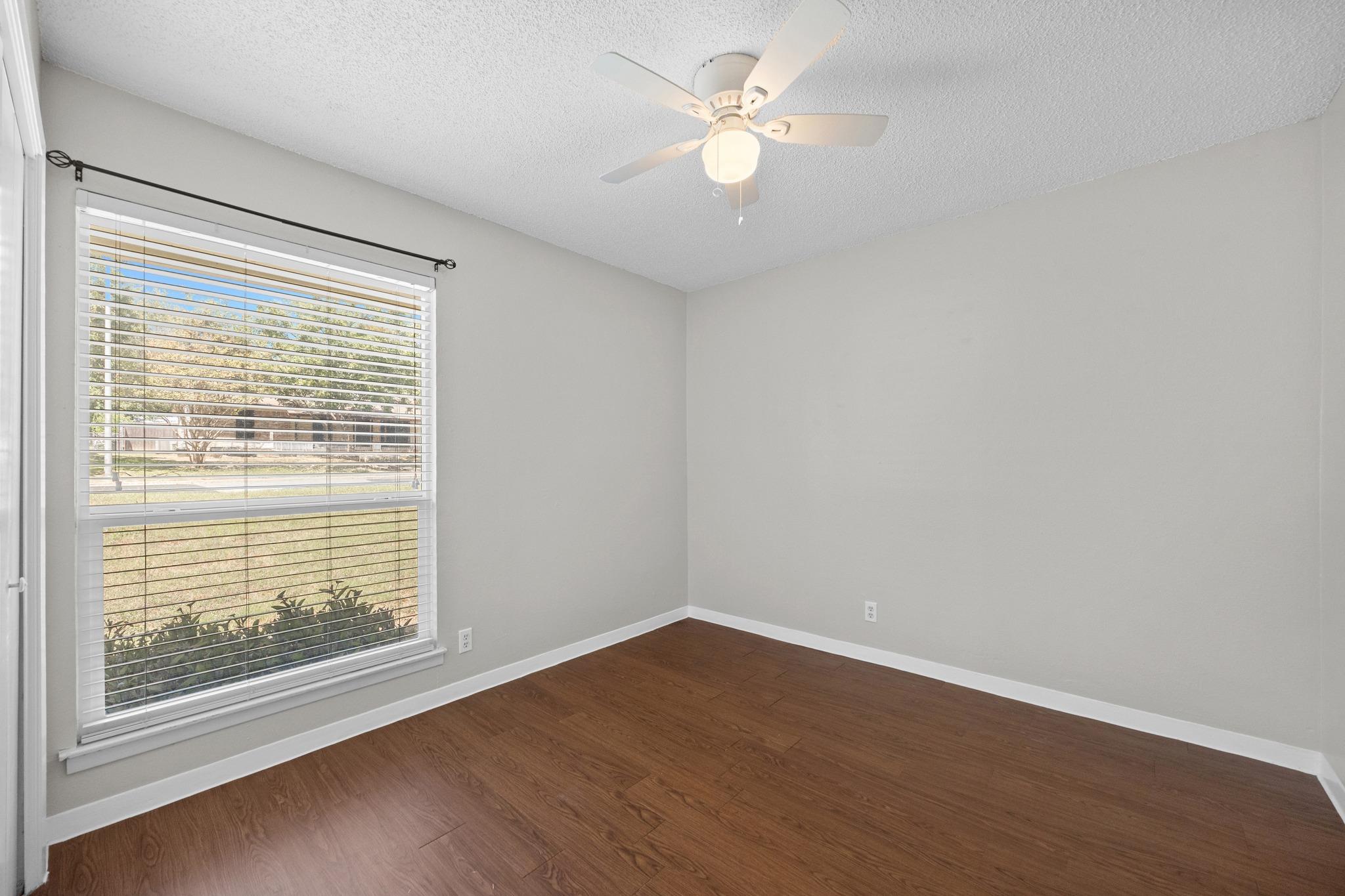 6109 Glen Meadow Dr Property Photo 16