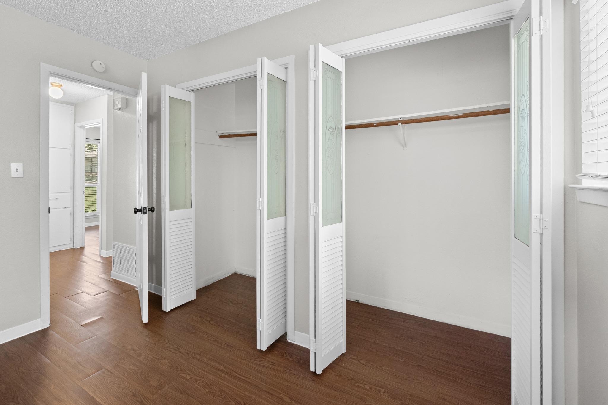 6109 Glen Meadow Dr Property Photo 18