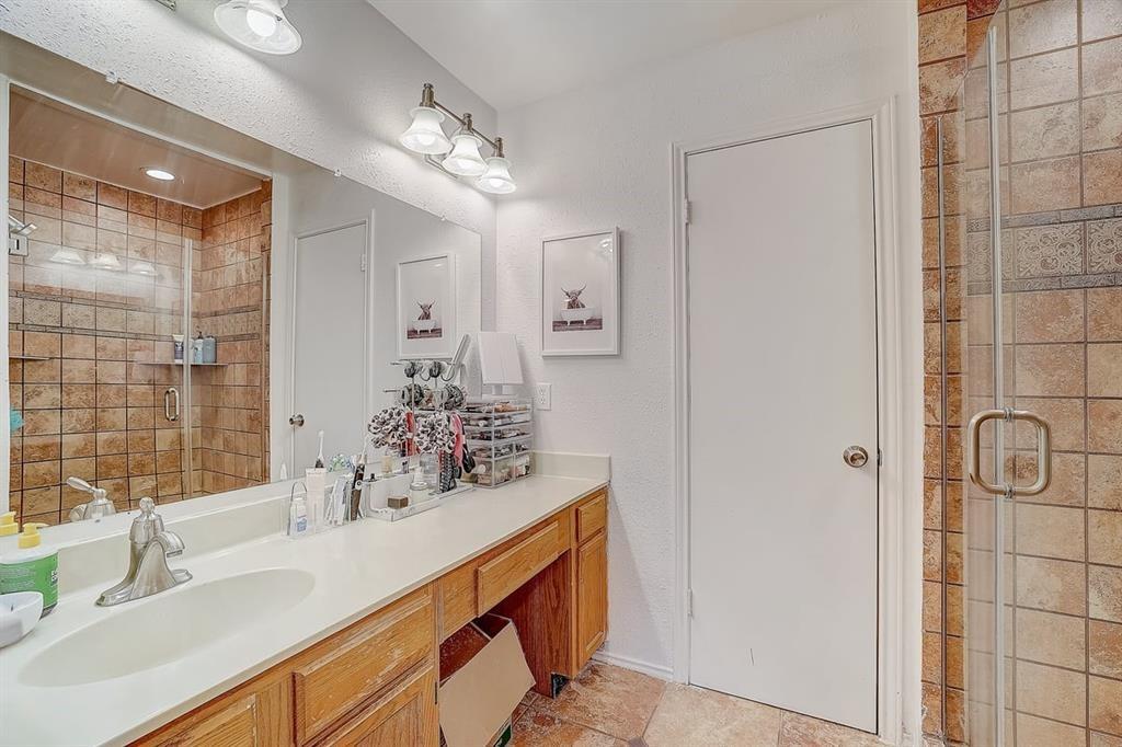 2634 Piping Rock Trl Property Photo 10