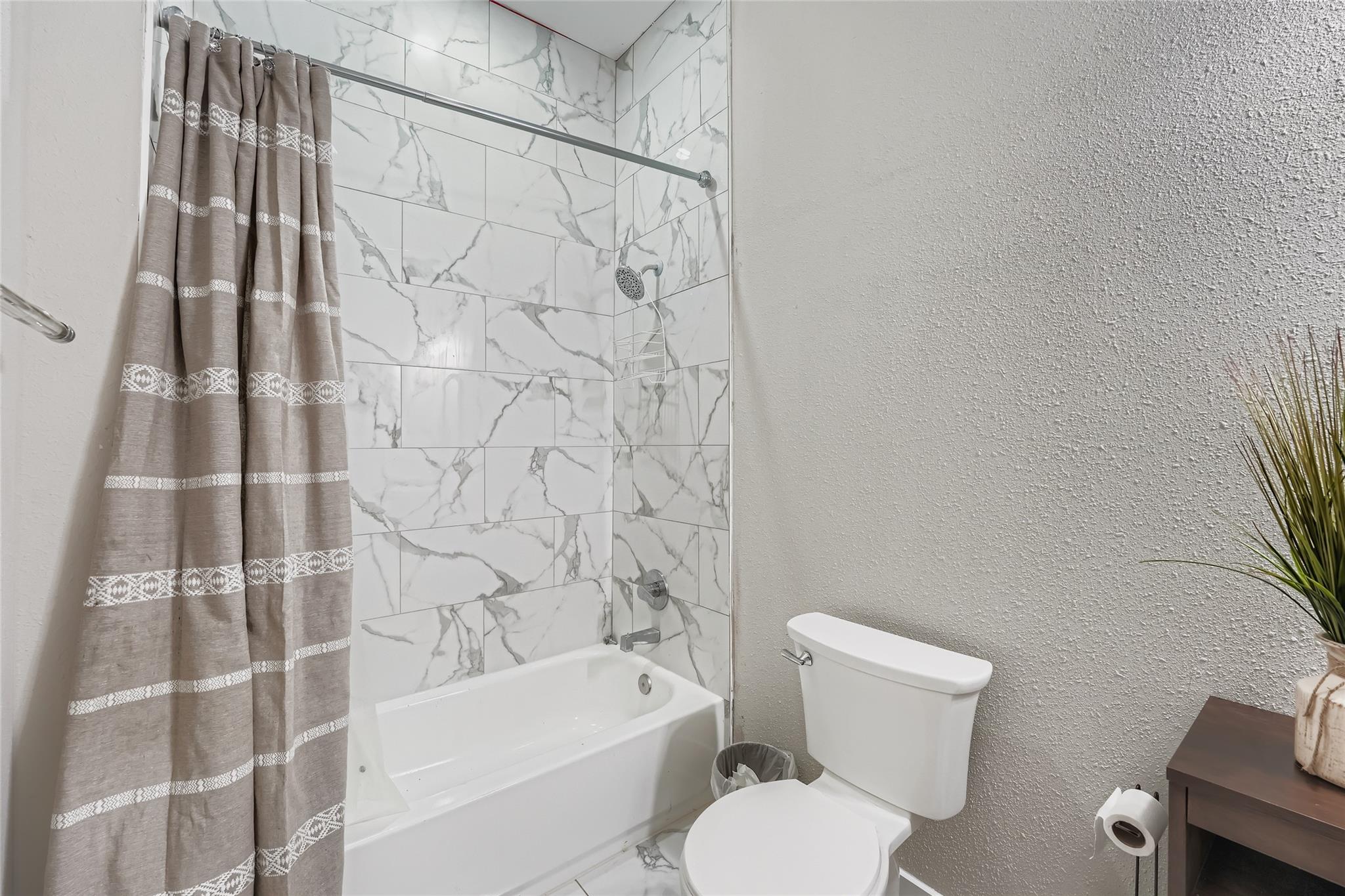 149 Arosa Dr Property Photo 34