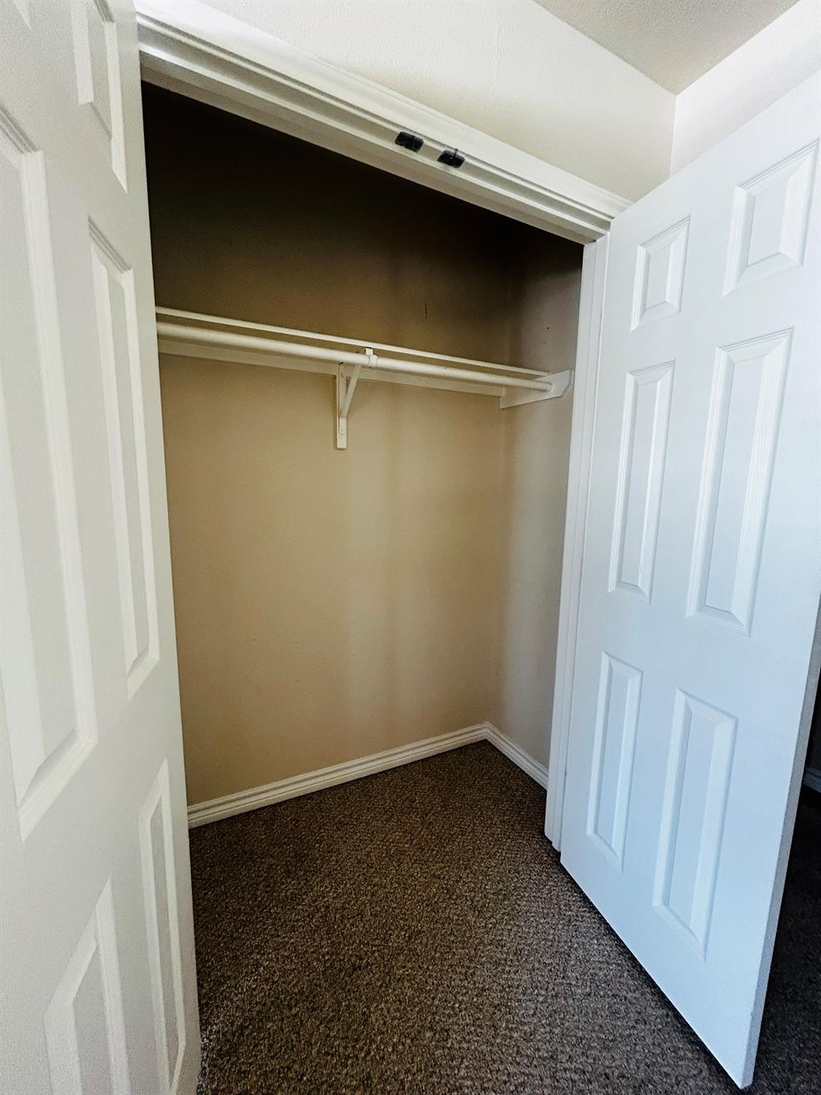 305 E 31 St #4 Property Photo 19
