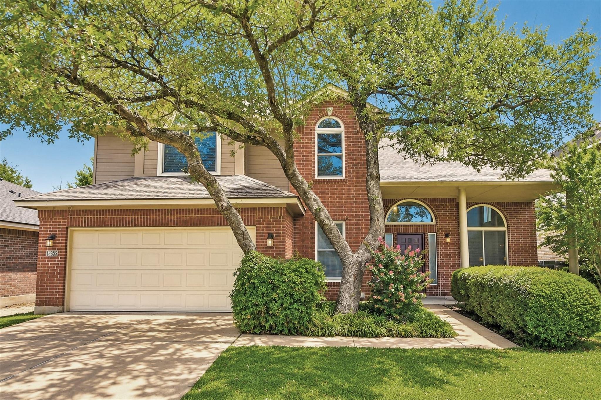 13353 Amasia Dr Property Photo 1