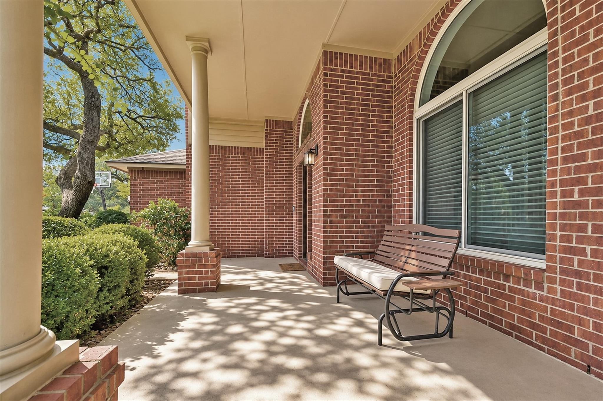 13353 Amasia Dr Property Photo 3
