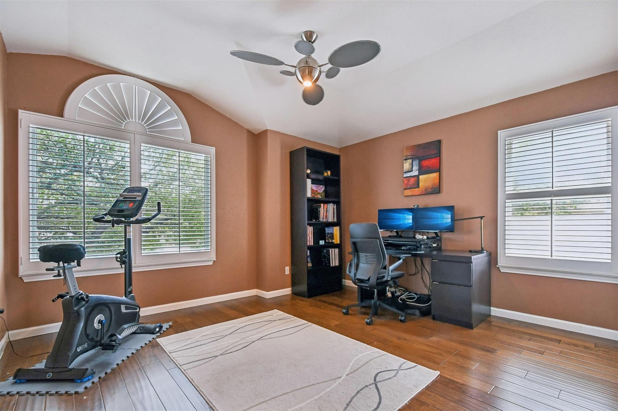 13353 Amasia Dr Property Photo 24