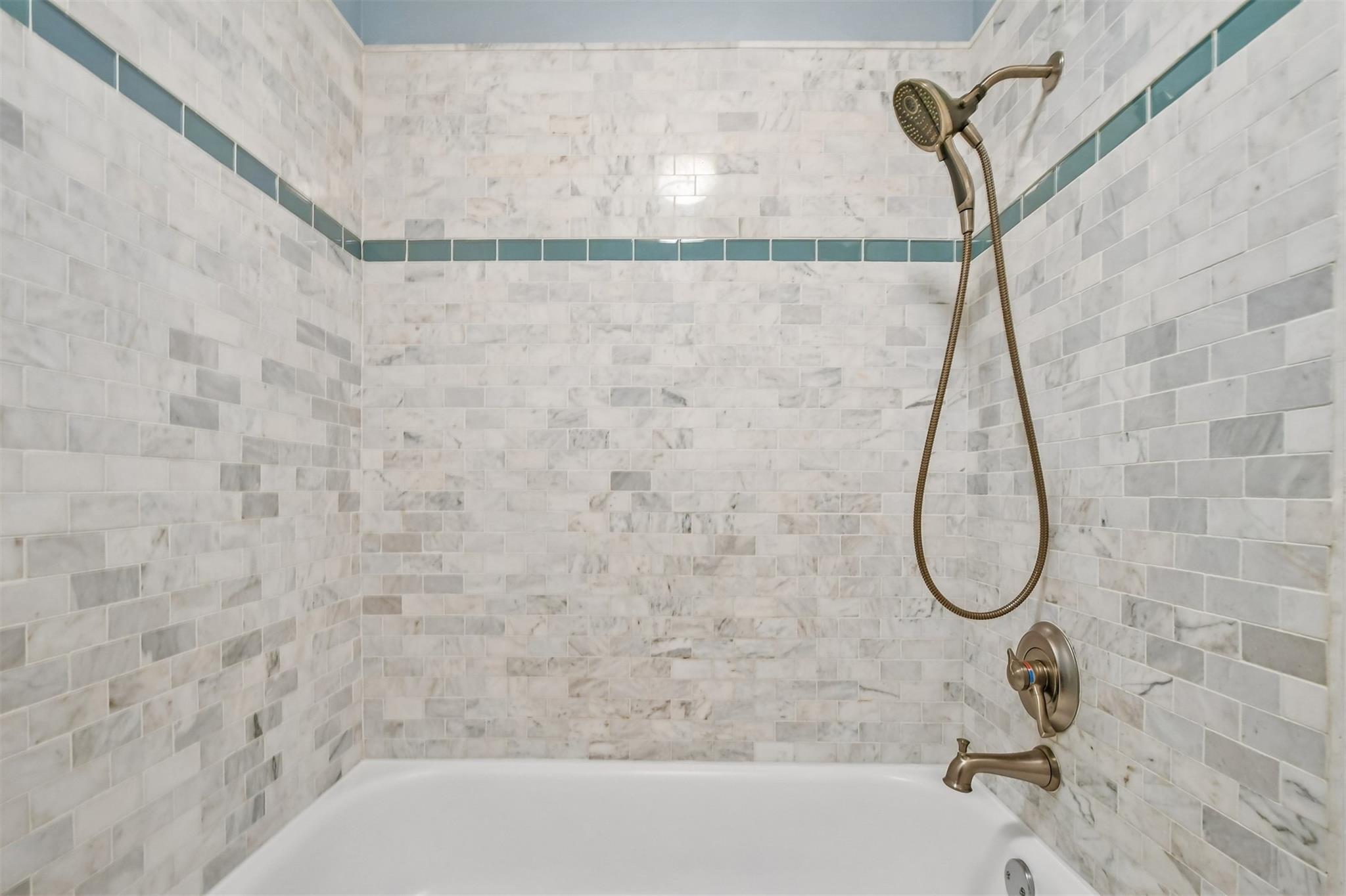 13353 Amasia Dr Property Photo 27