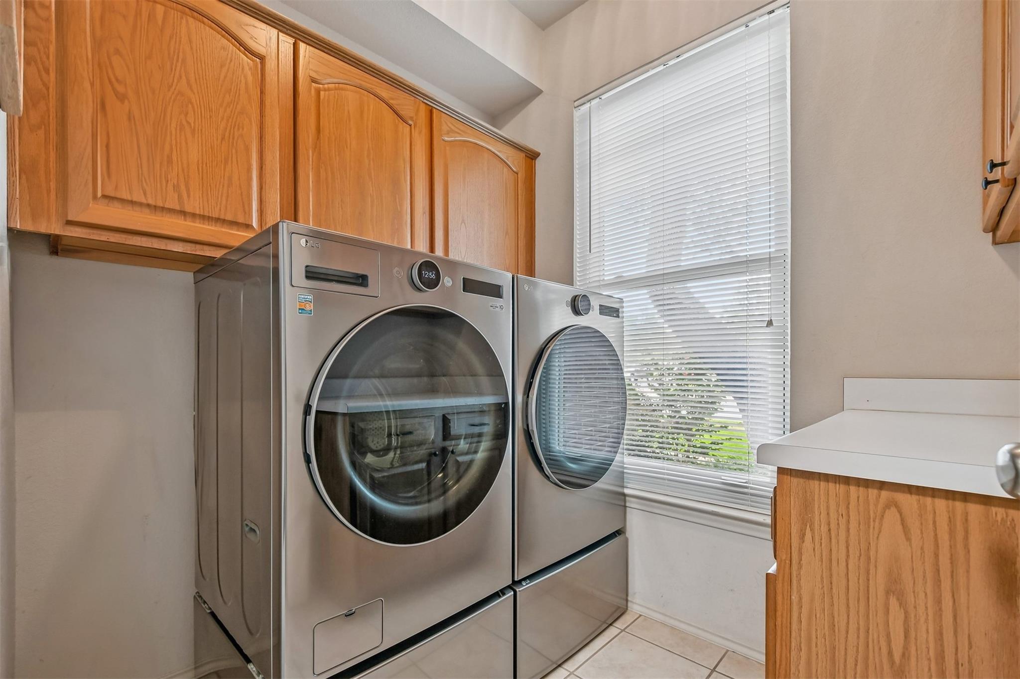13353 Amasia Dr Property Photo 28
