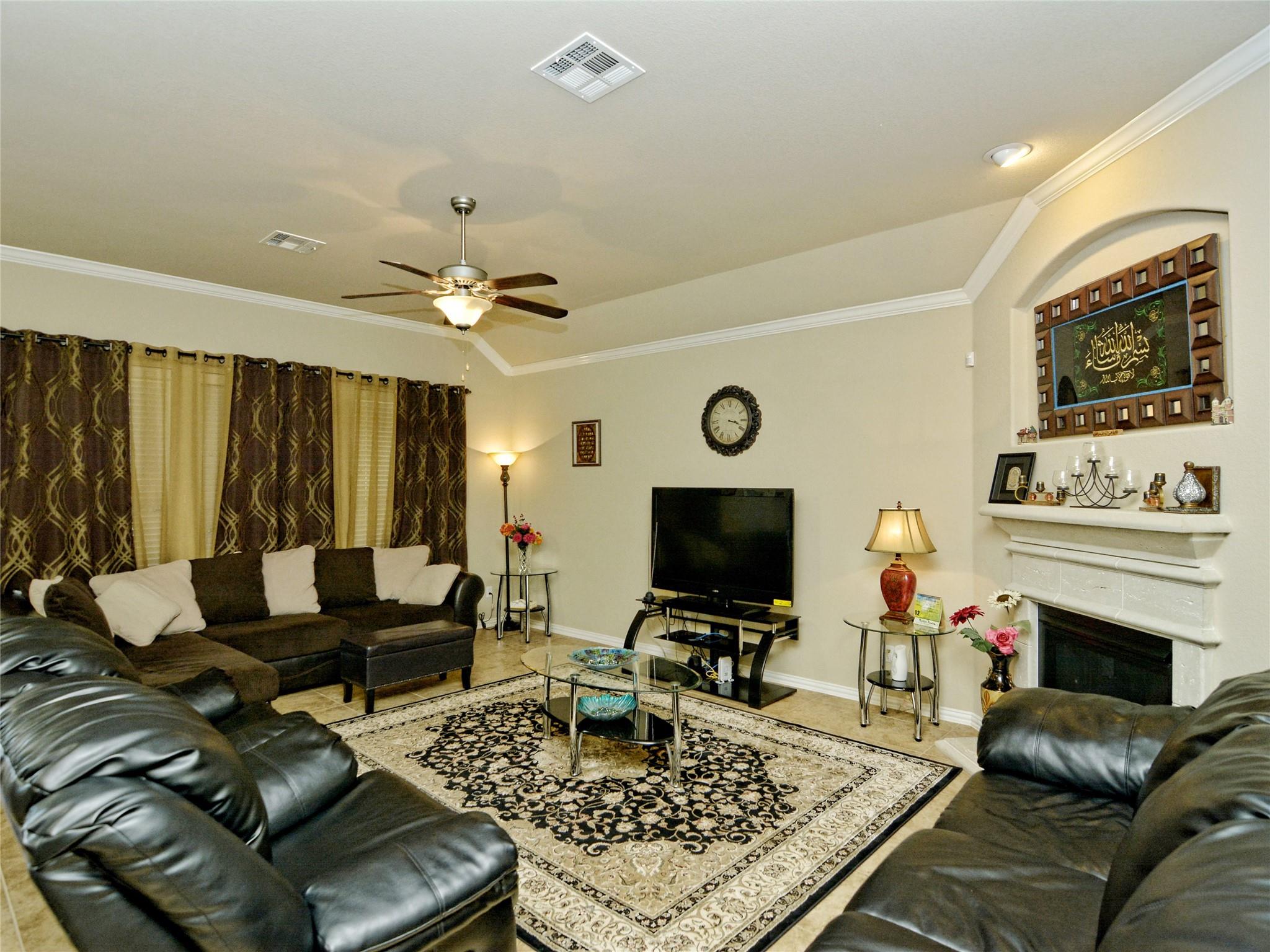 1707 Oakland Dr Property Photo 5