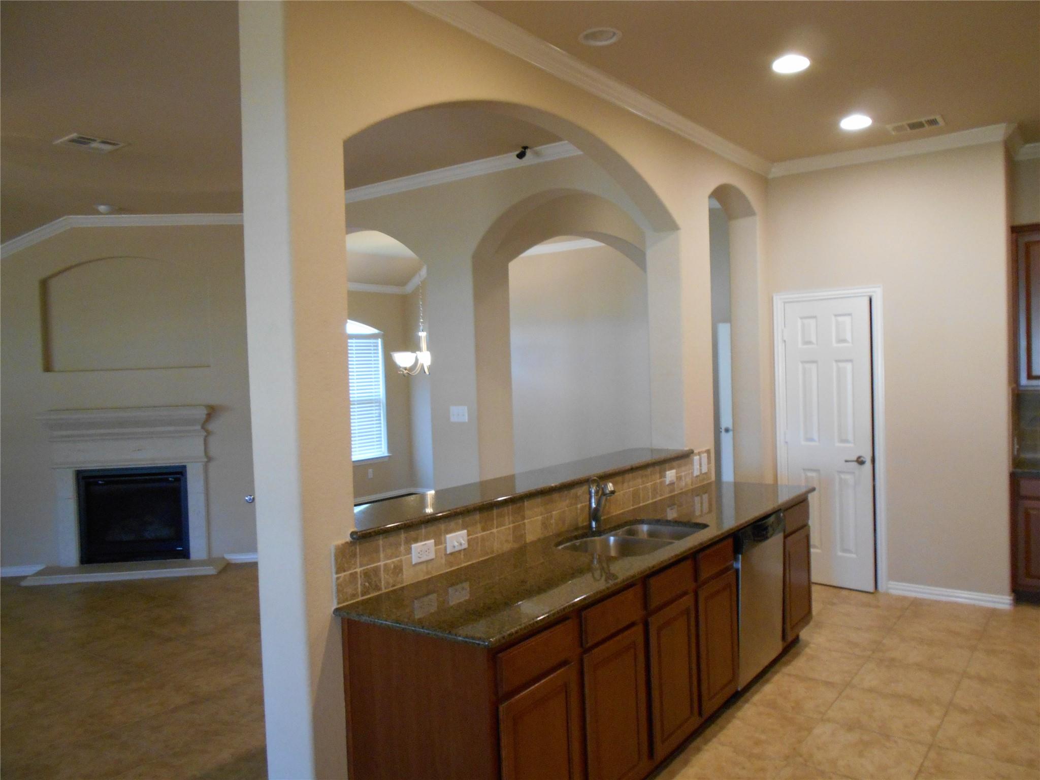 1707 Oakland Dr Property Photo 9