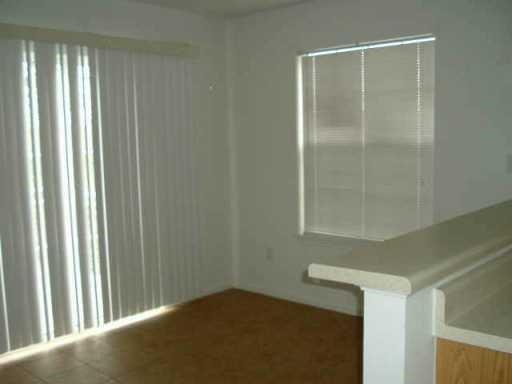 154 Shady Bluff Dr Property Photo 5
