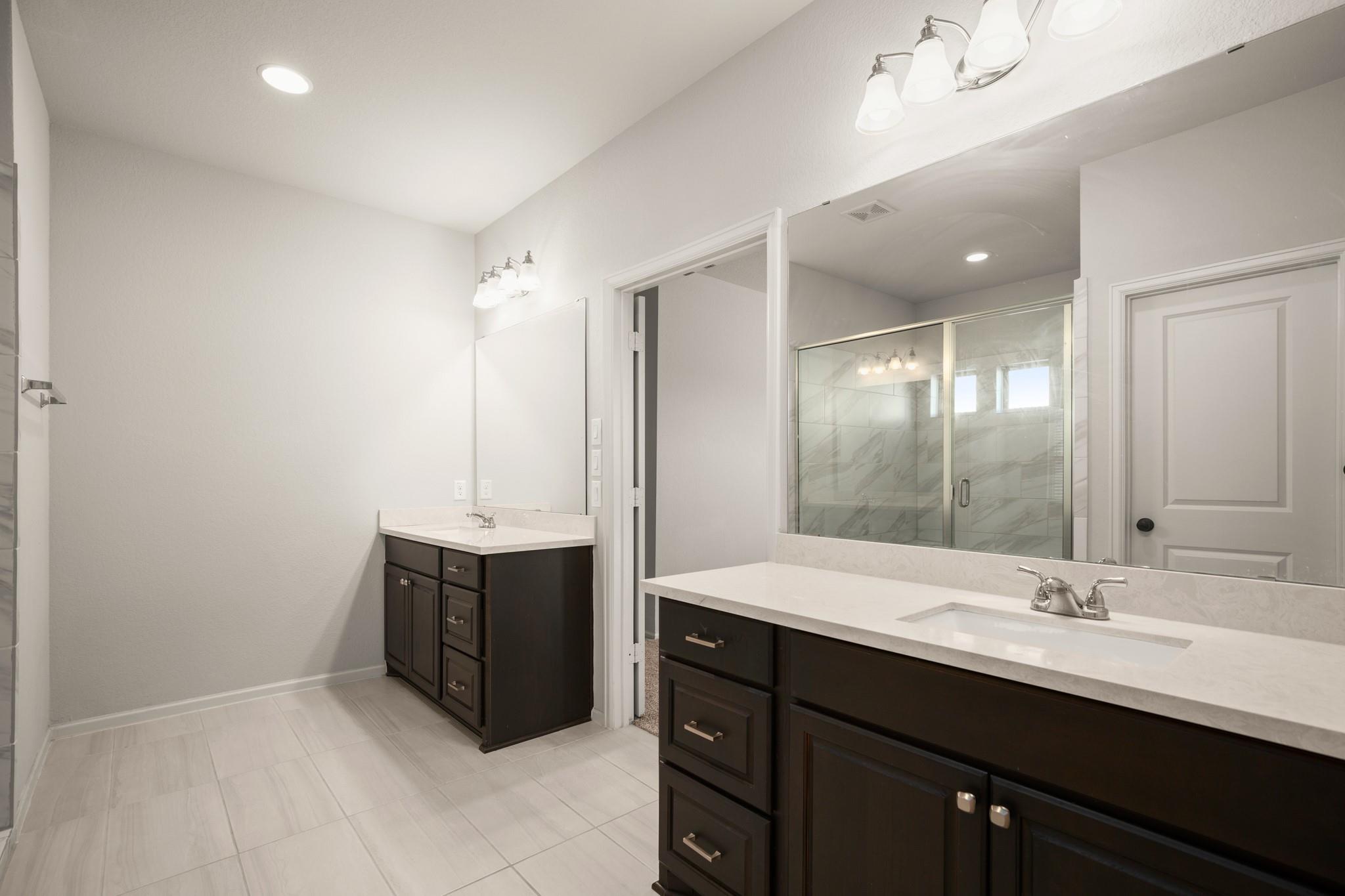 932 Azul Lagoon Dr Property Photo 15
