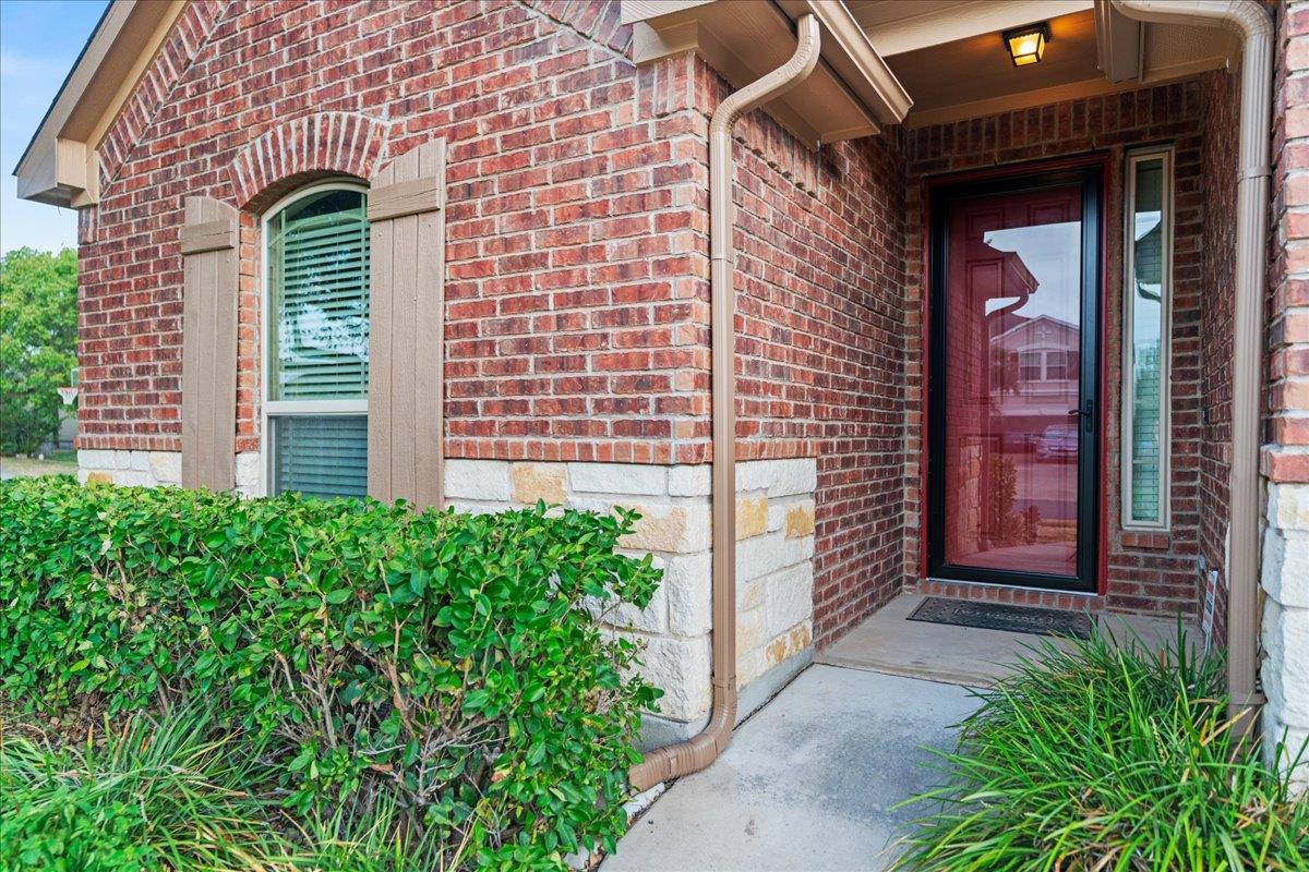 236 Fletcher Bnd Property Photo 5