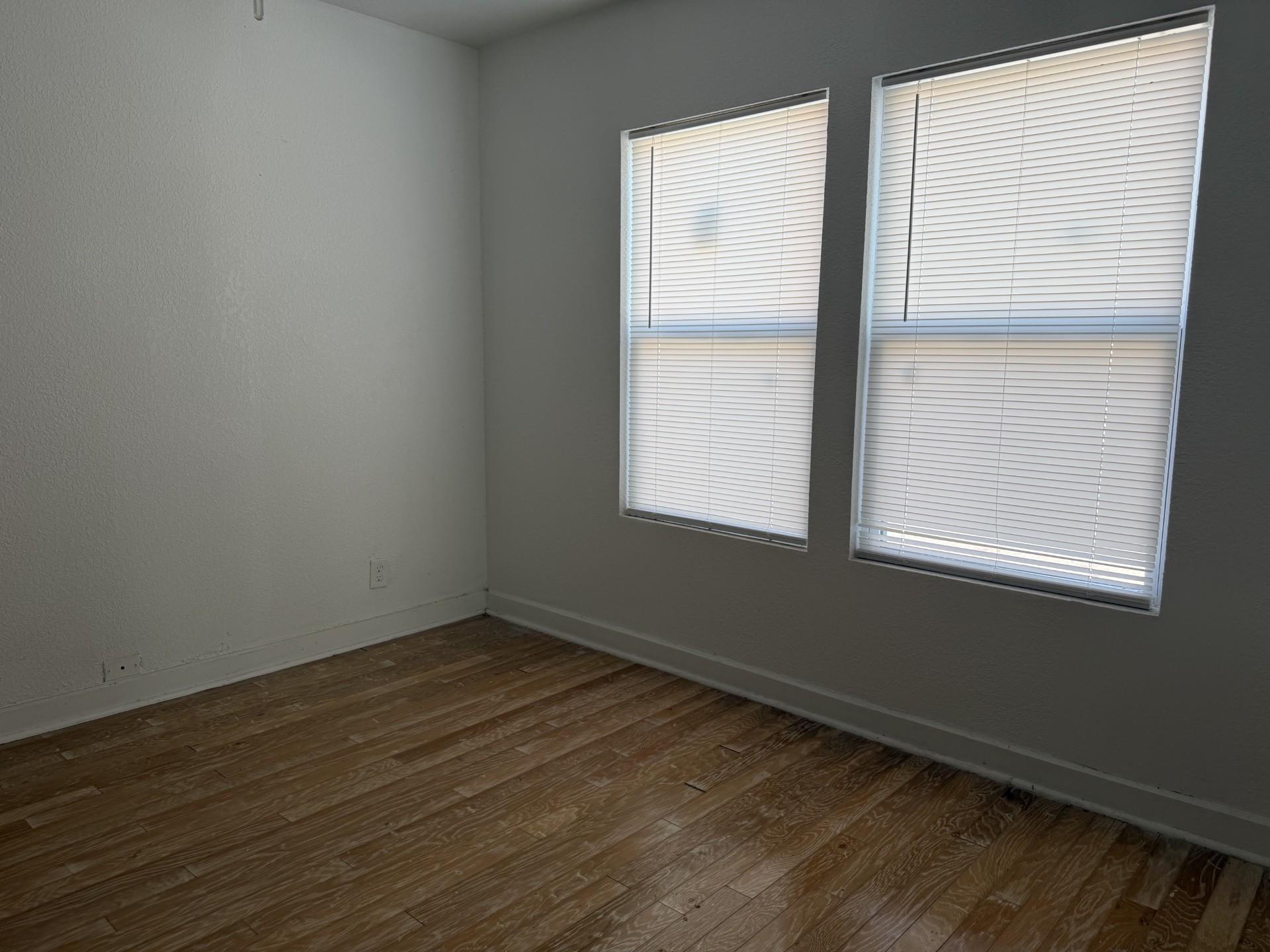 103 S Walnut St Property Photo 14