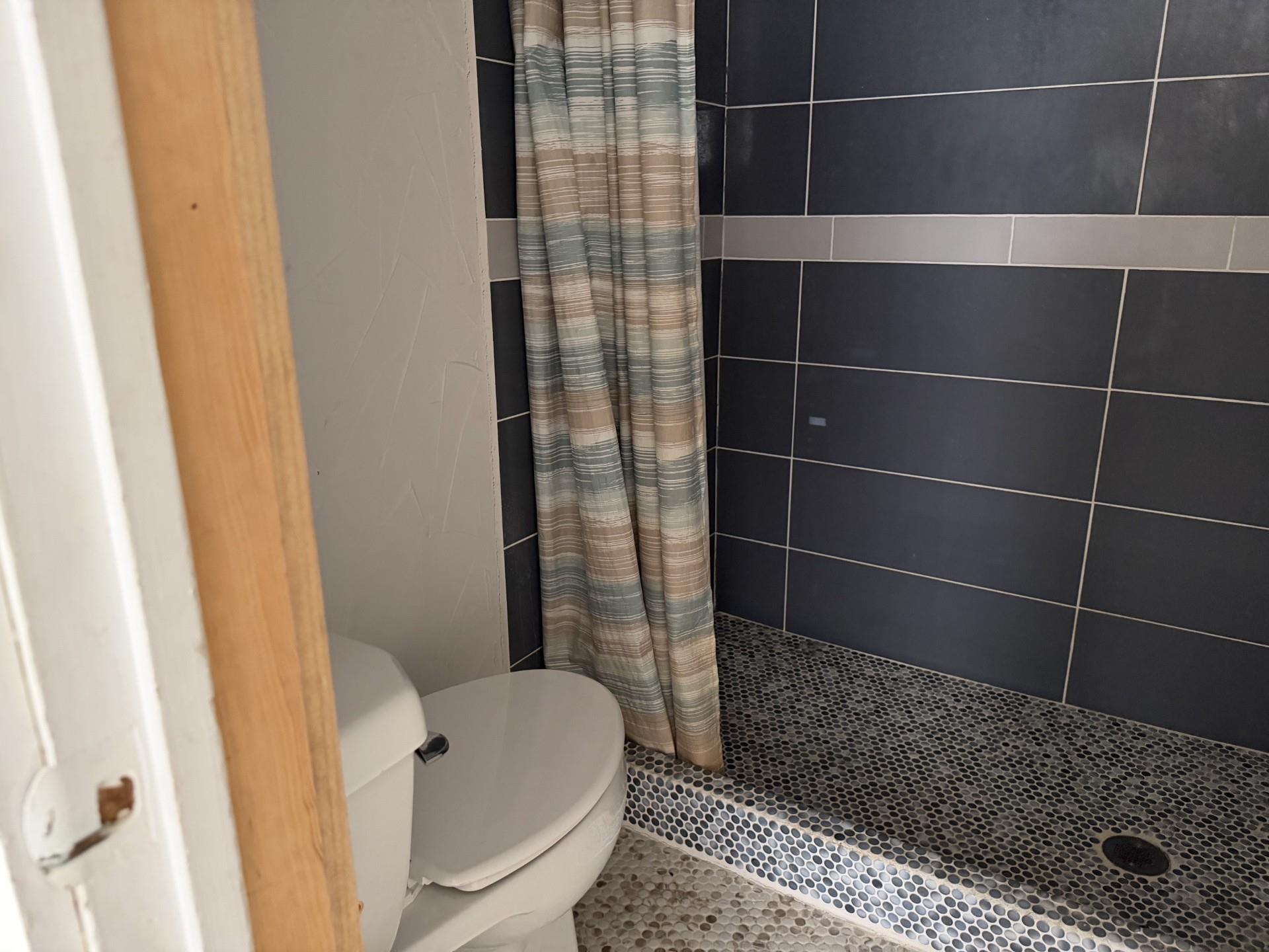 103 S Walnut St Property Photo 16