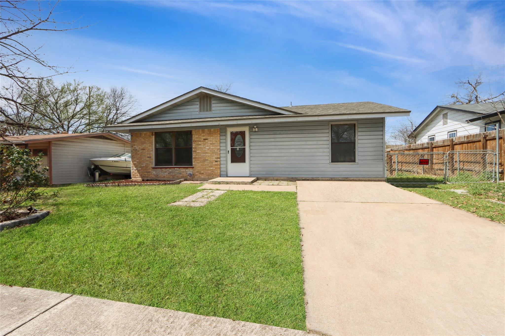 9100 Shepard Dr Property Photo