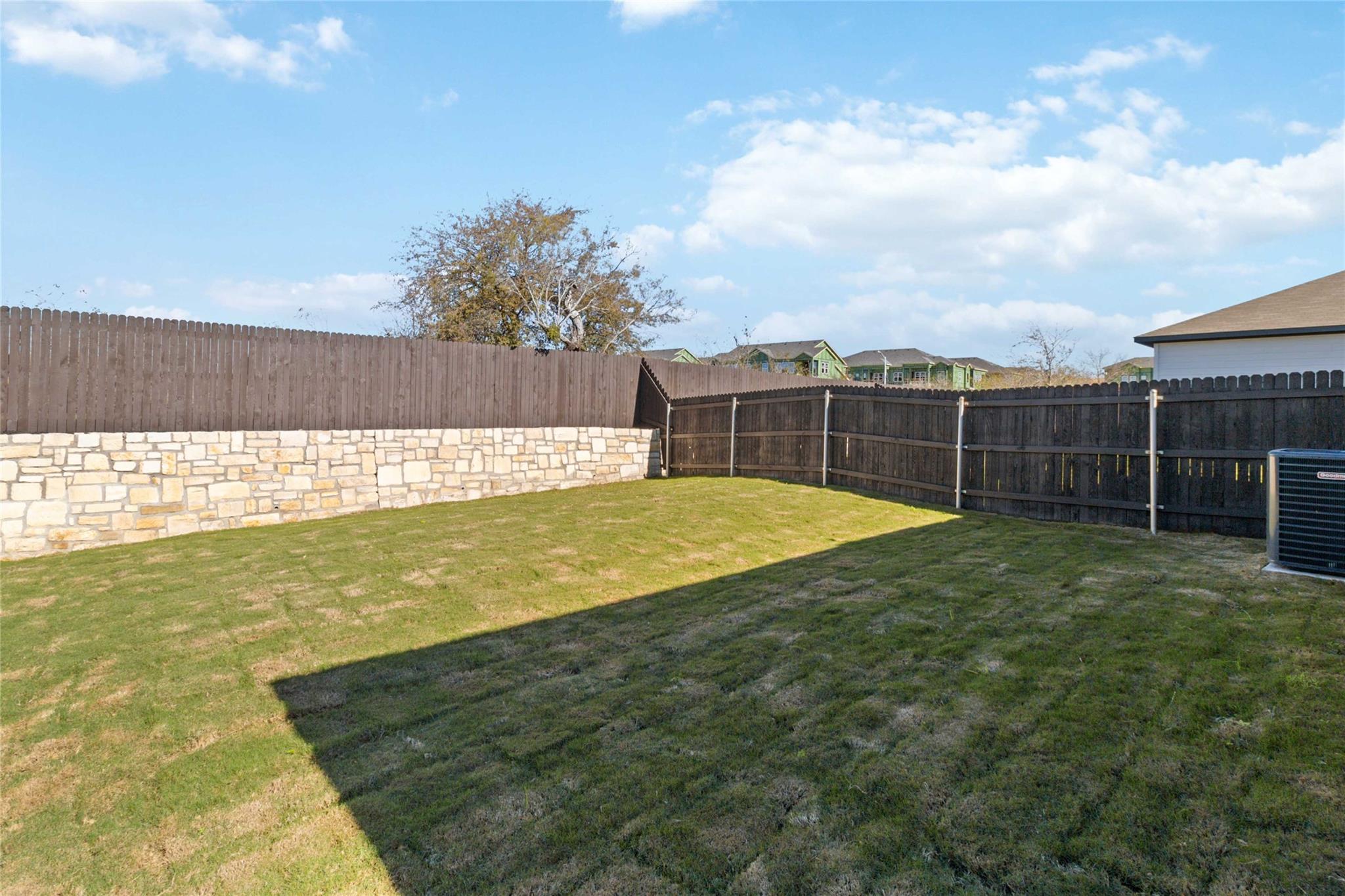 746 Staglin St #a Property Photo 30