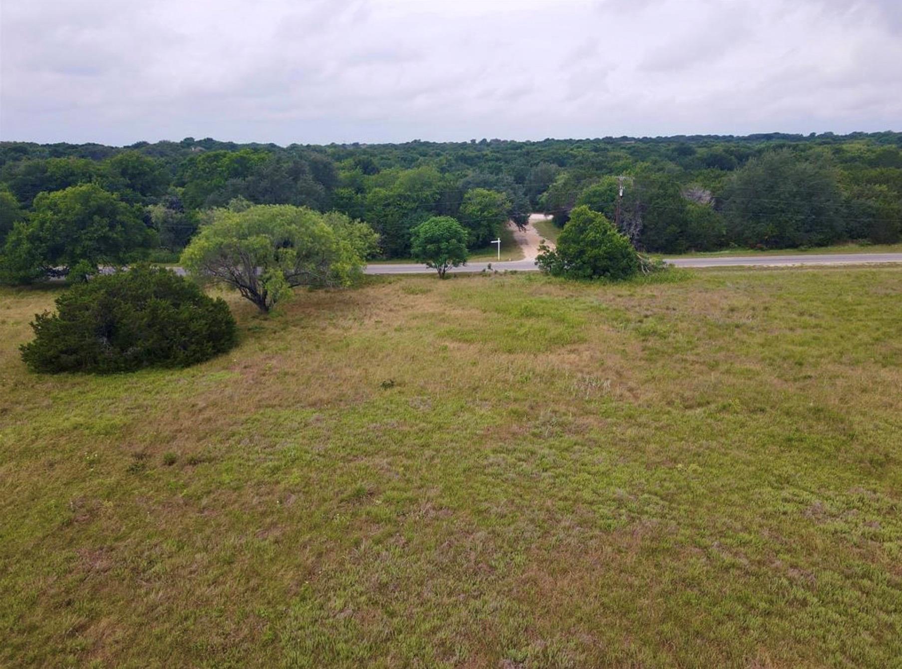 15001 Golf Dr Property Photo 1
