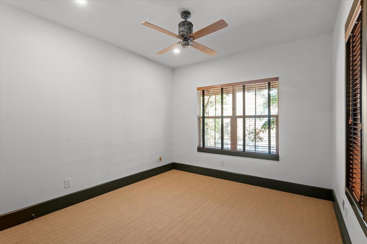 1711 Ravey St #1711 Property Photo 19