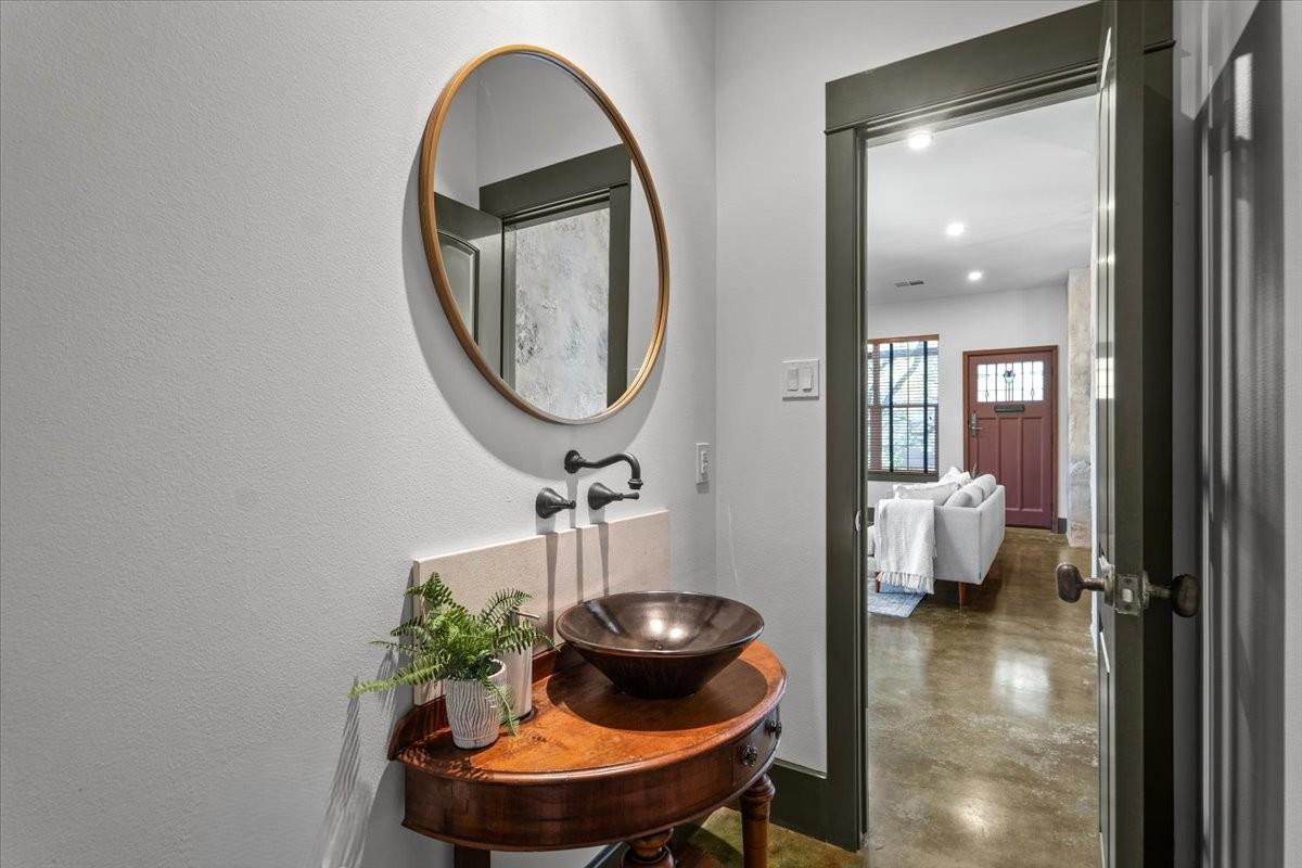 1711 Ravey St #1711 Property Photo 22