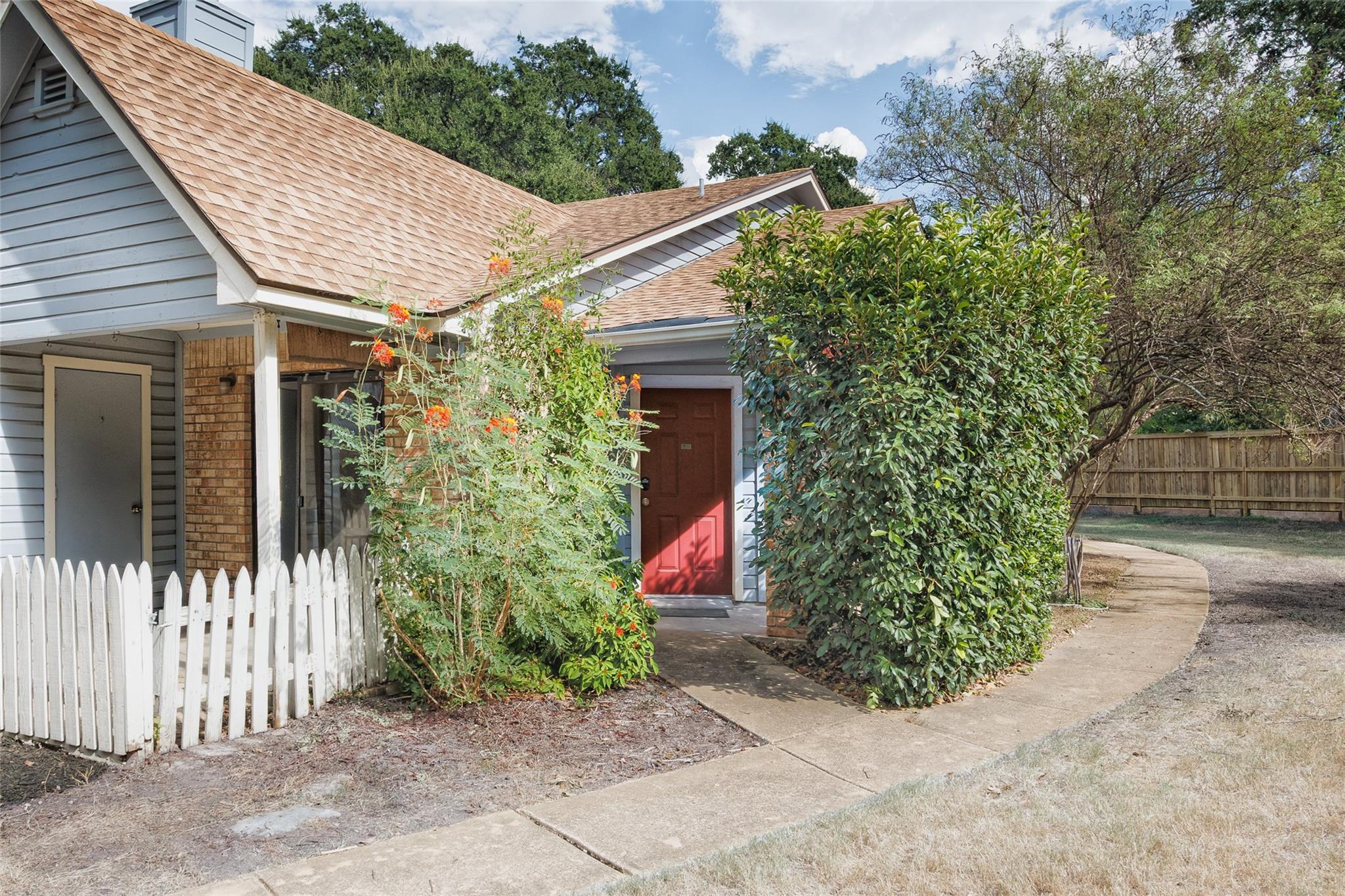 1601 Faro Dr #1502 Property Photo 1
