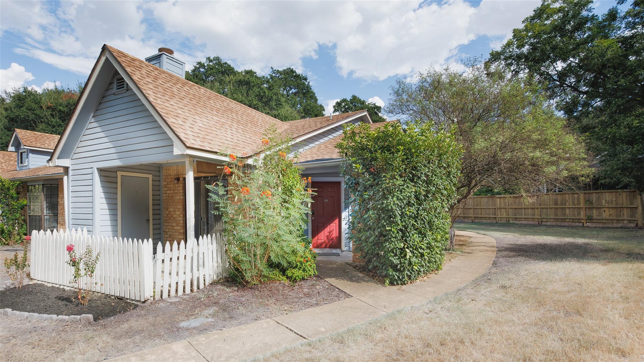 1601 Faro Dr #1502 Property Photo 1