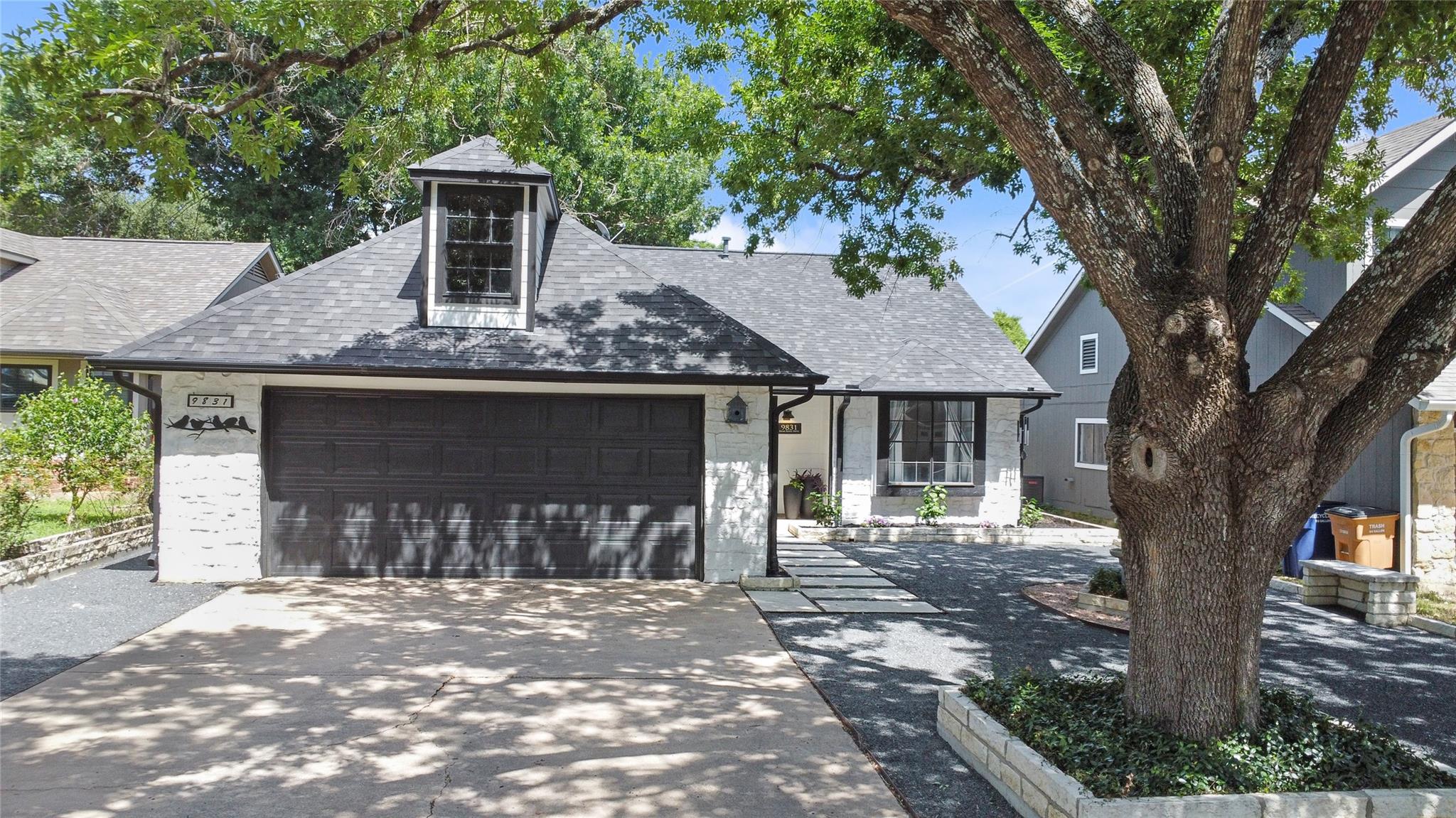 9831 Briar Ridge Dr Property Photo 1