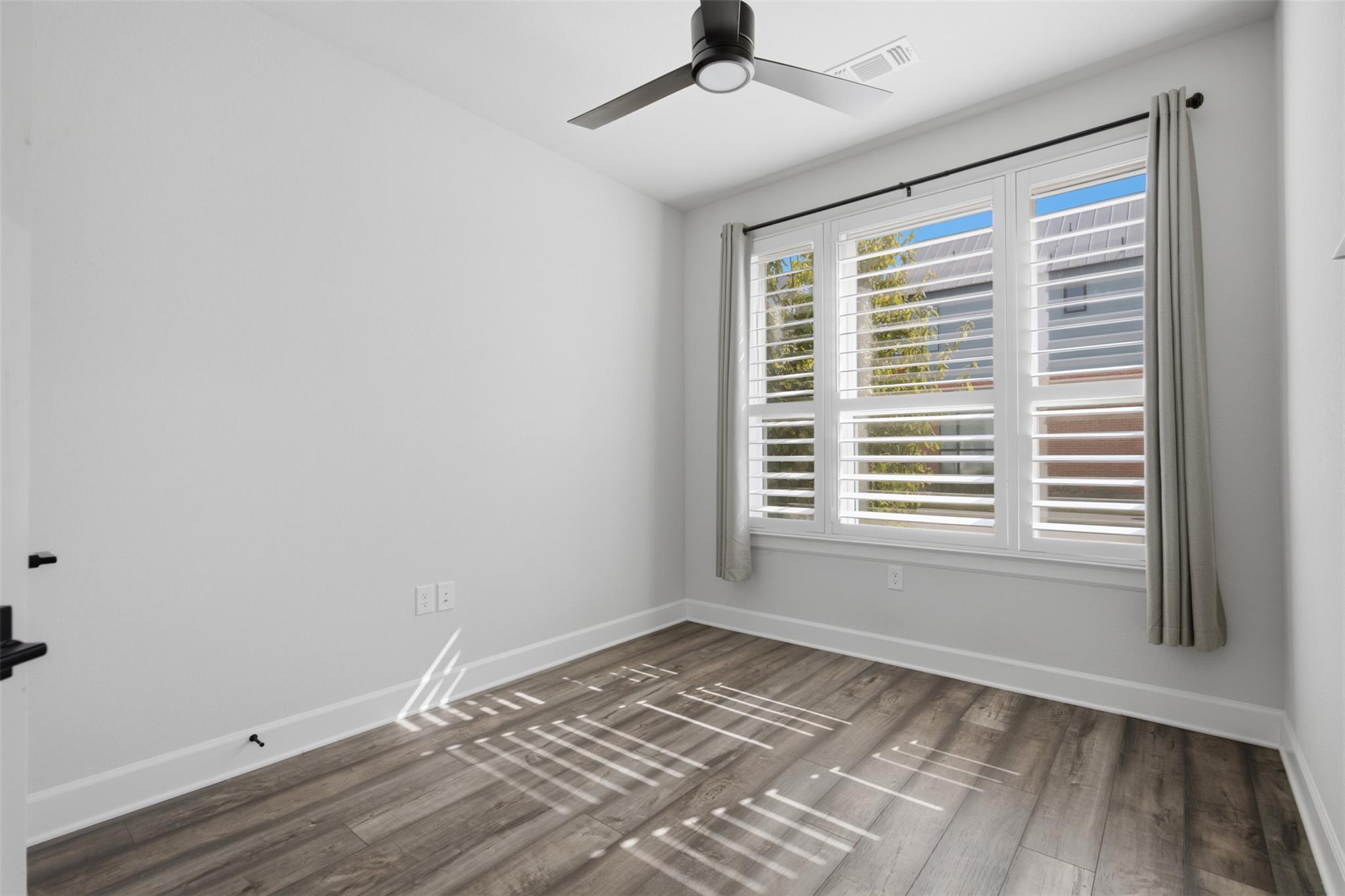 4100 Taniguchi St Property Photo 10