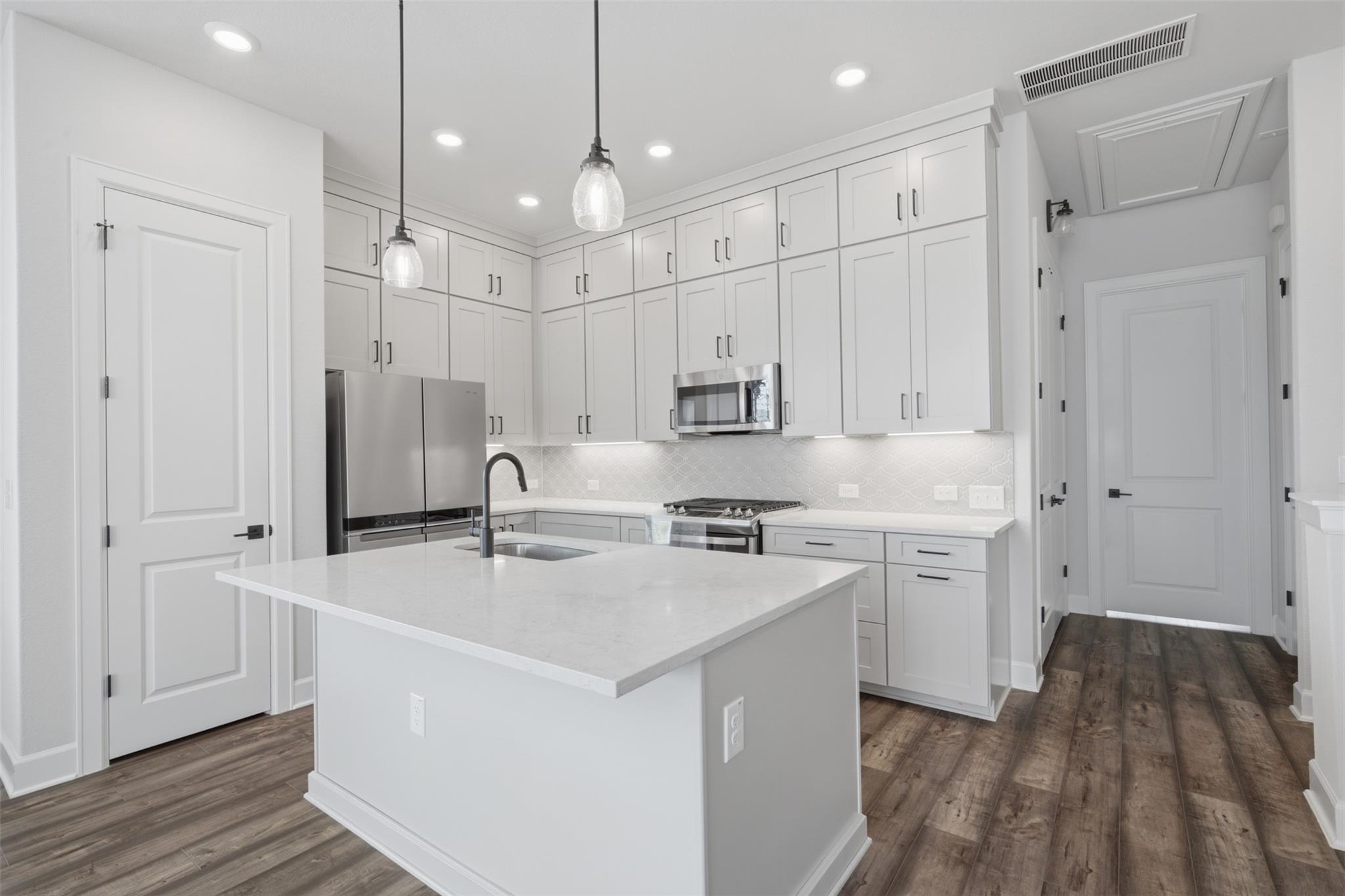 4100 Taniguchi St Property Photo 19