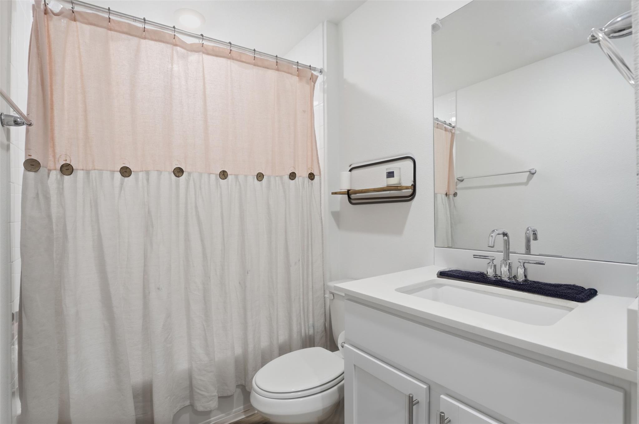 109 Bruin Paw Dr Property Photo 5