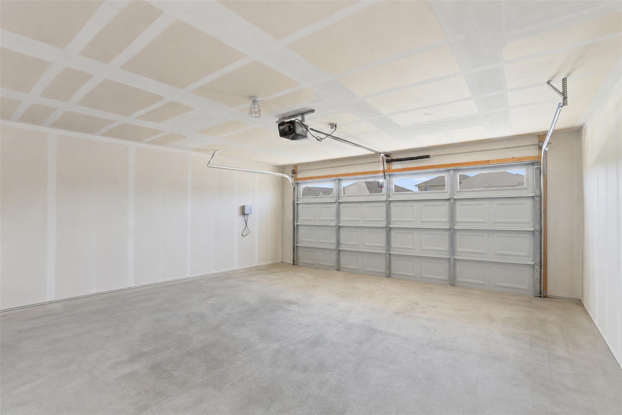 109 Bruin Paw Dr Property Photo 18