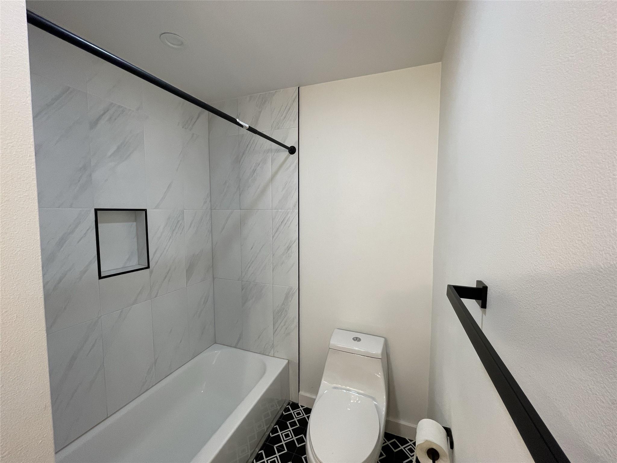 9908 Brasher Dr #b Property Photo 12