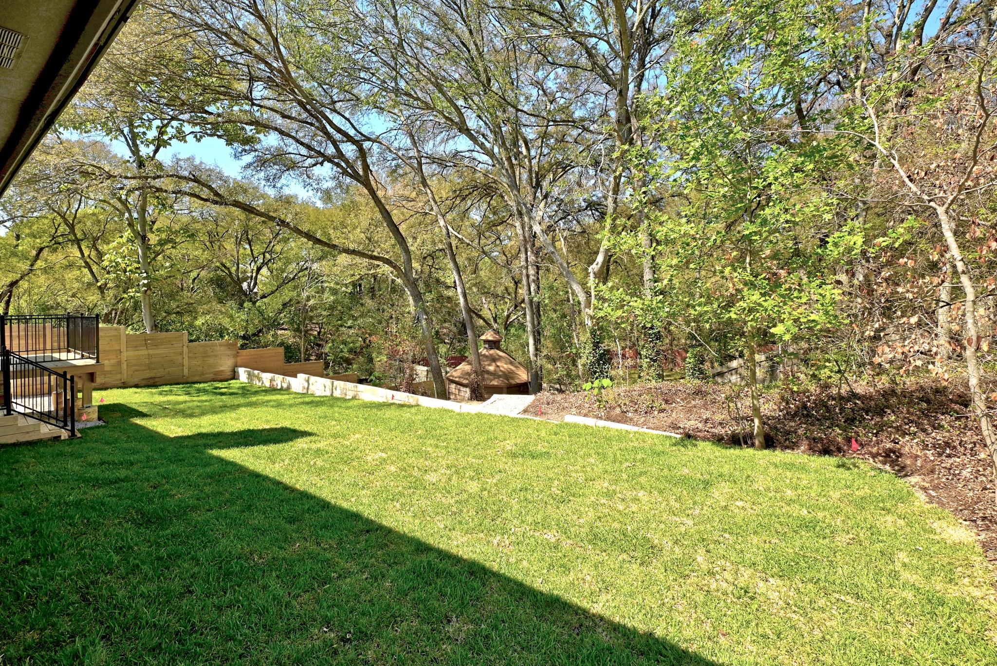 7004 Fred Morse Dr Property Photo 21