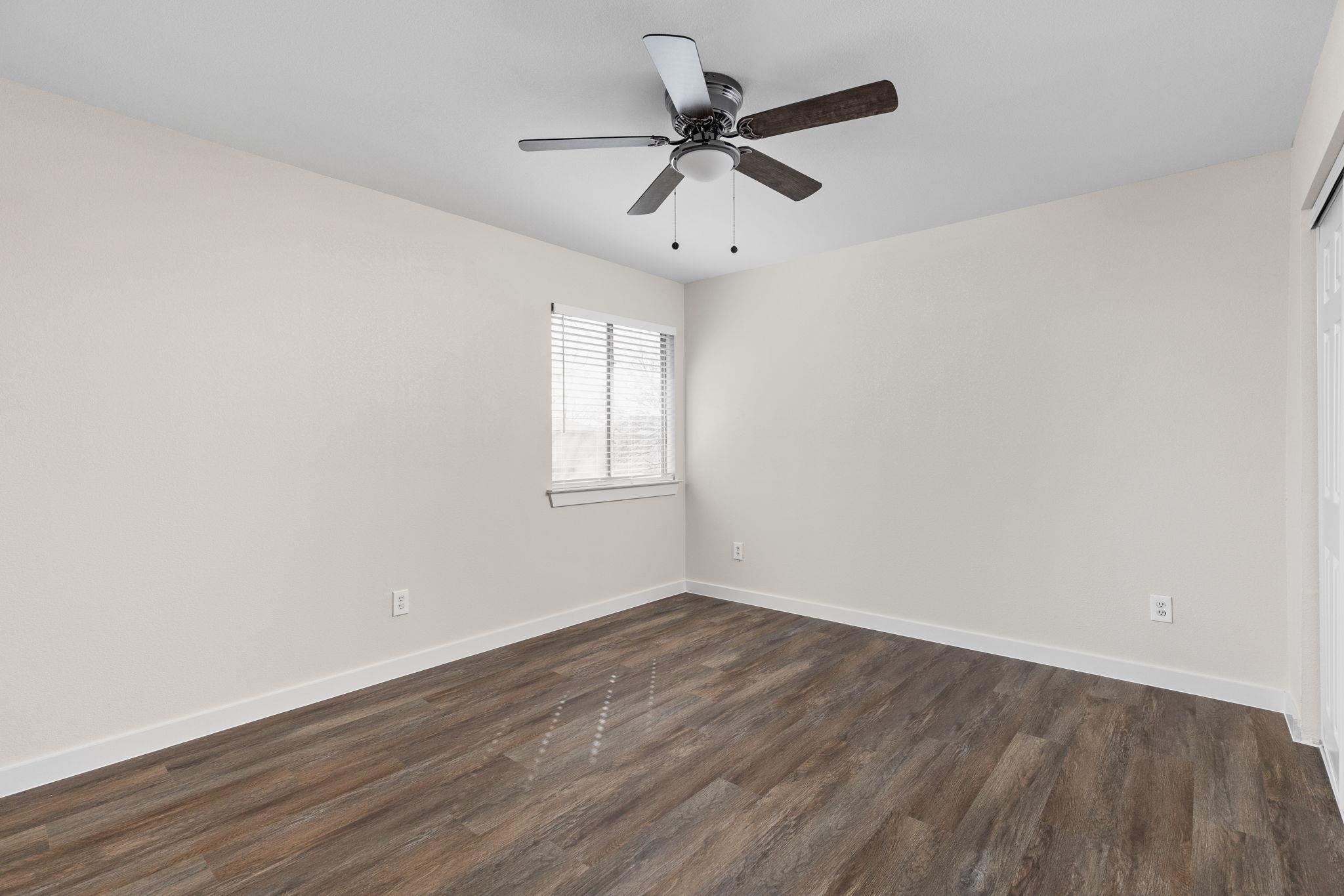 11116 Jim Thorpe Ln Property Photo 18