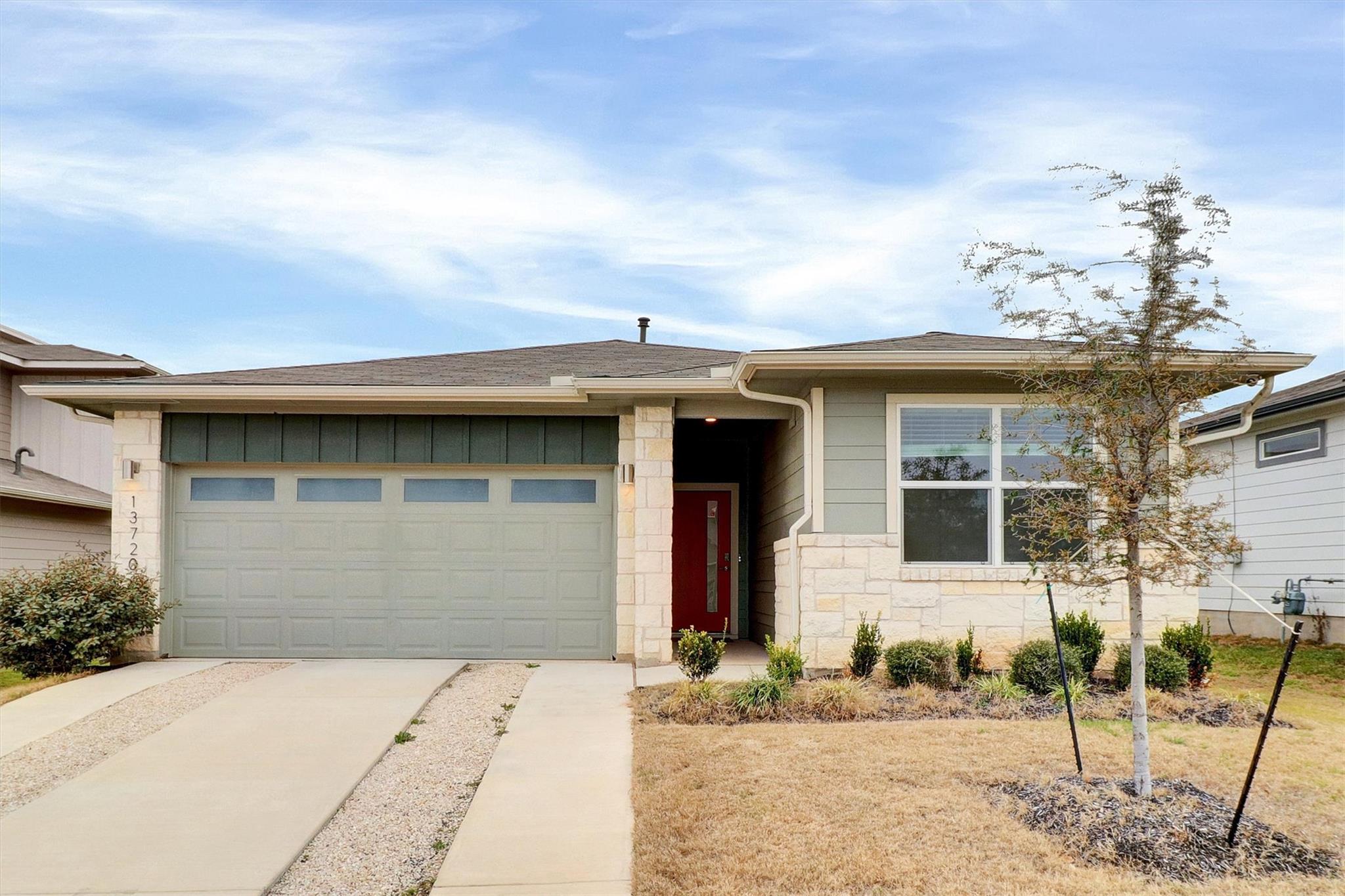 13720 Lubeck Dr Property Photo
