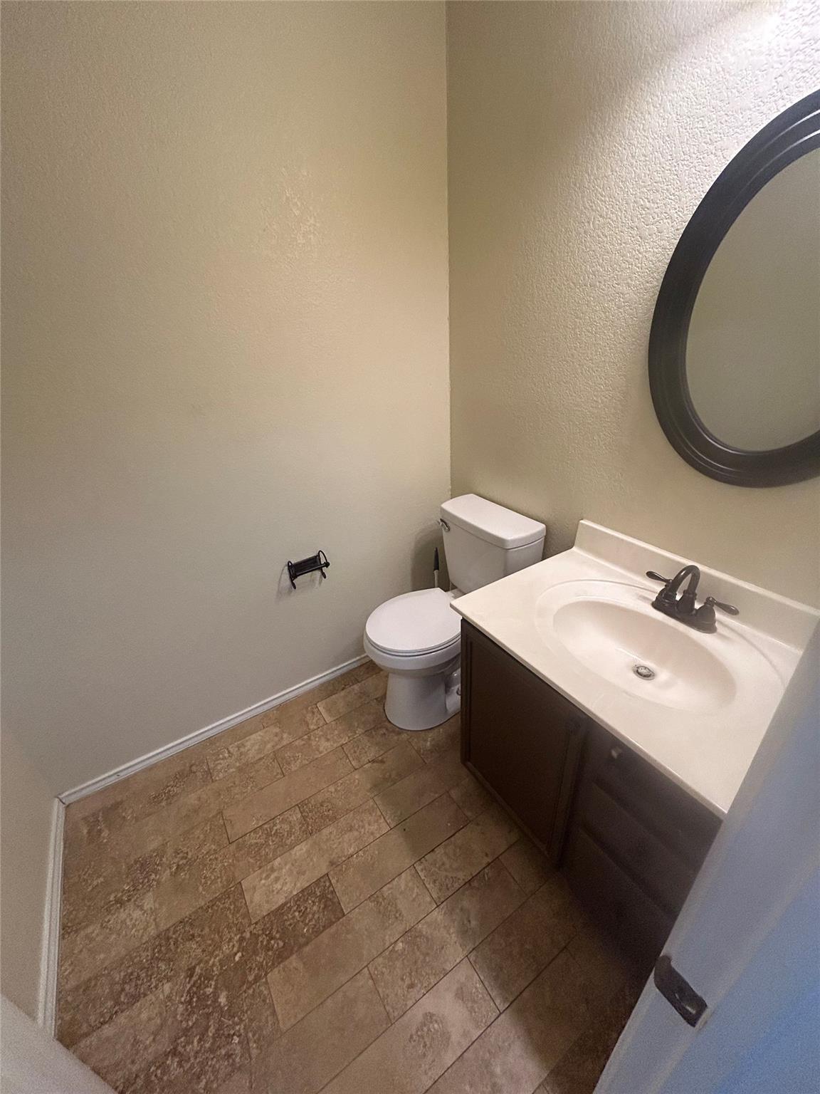 731 Abundance Ln Property Photo 9