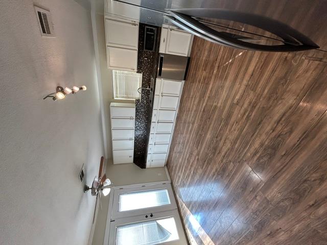 731 Abundance Ln Property Photo 9