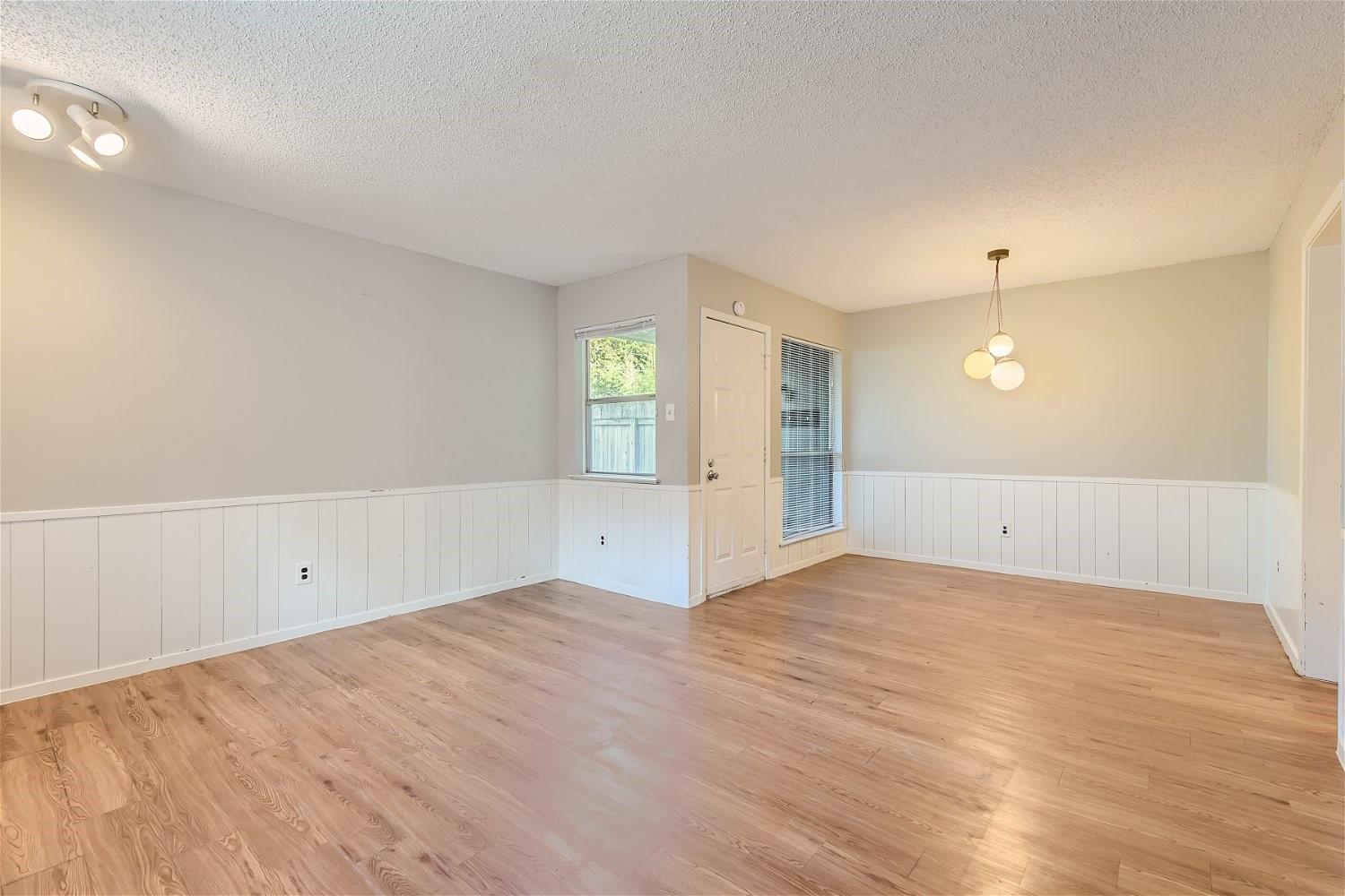 1608 Pease Rd Property Photo 4