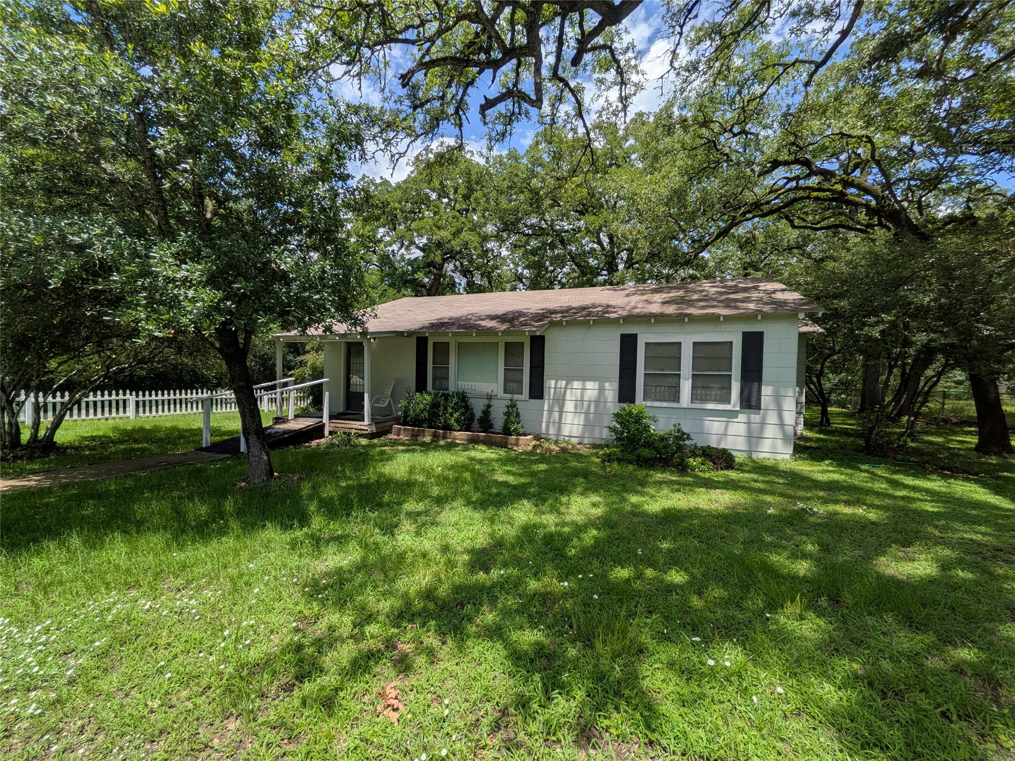 9278 N Highway 77 Hwy