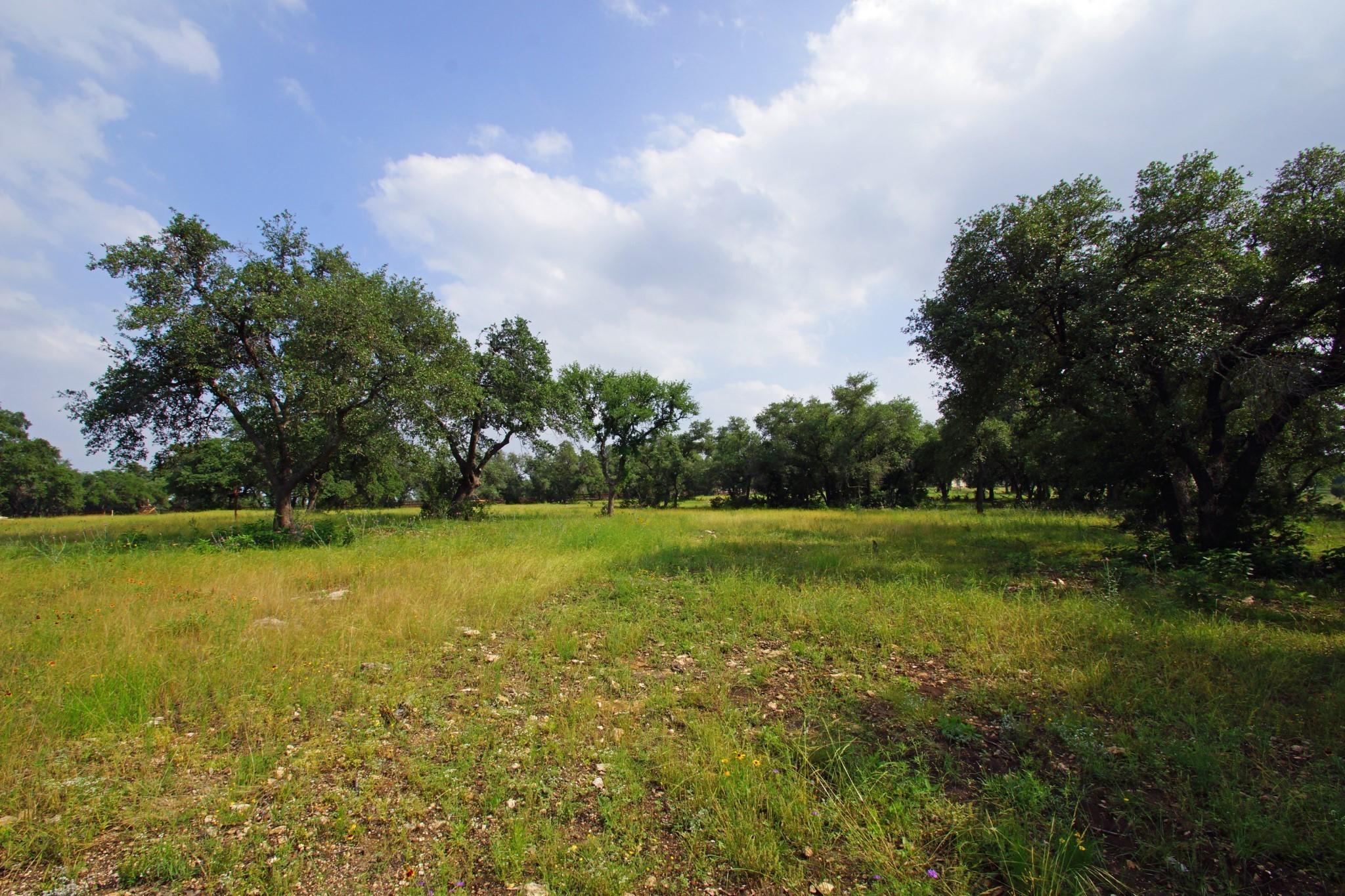 1068 Eagle Point Dr Property Photo 7