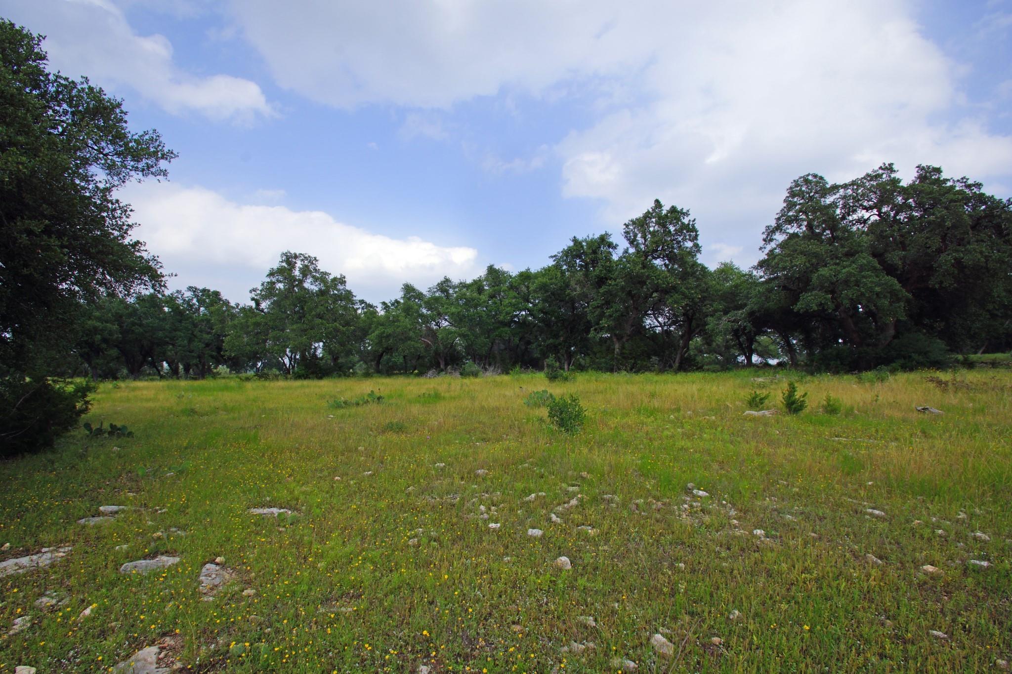 1068 Eagle Point Dr Property Photo 12