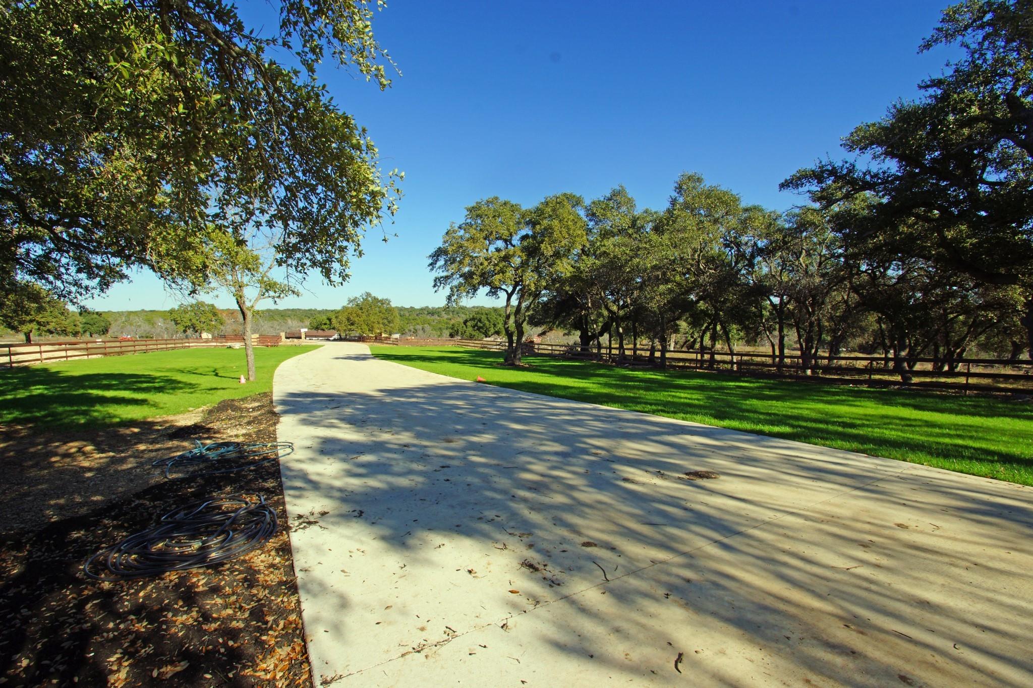 1068 Eagle Point Dr Property Photo 22