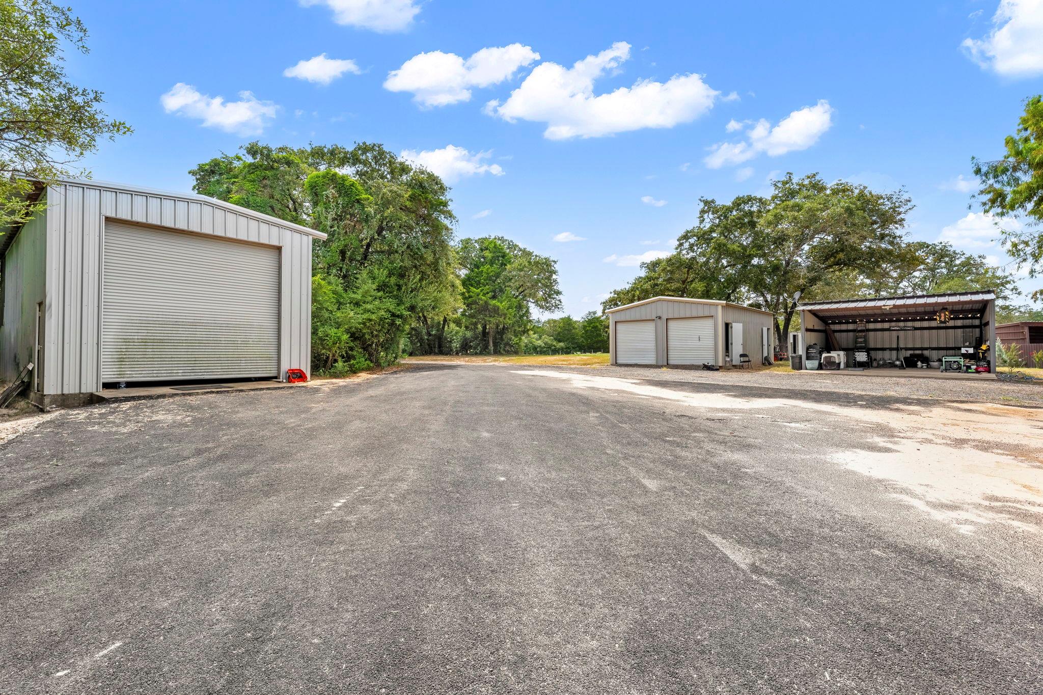 206 22 Hills Rd Property Photo 16