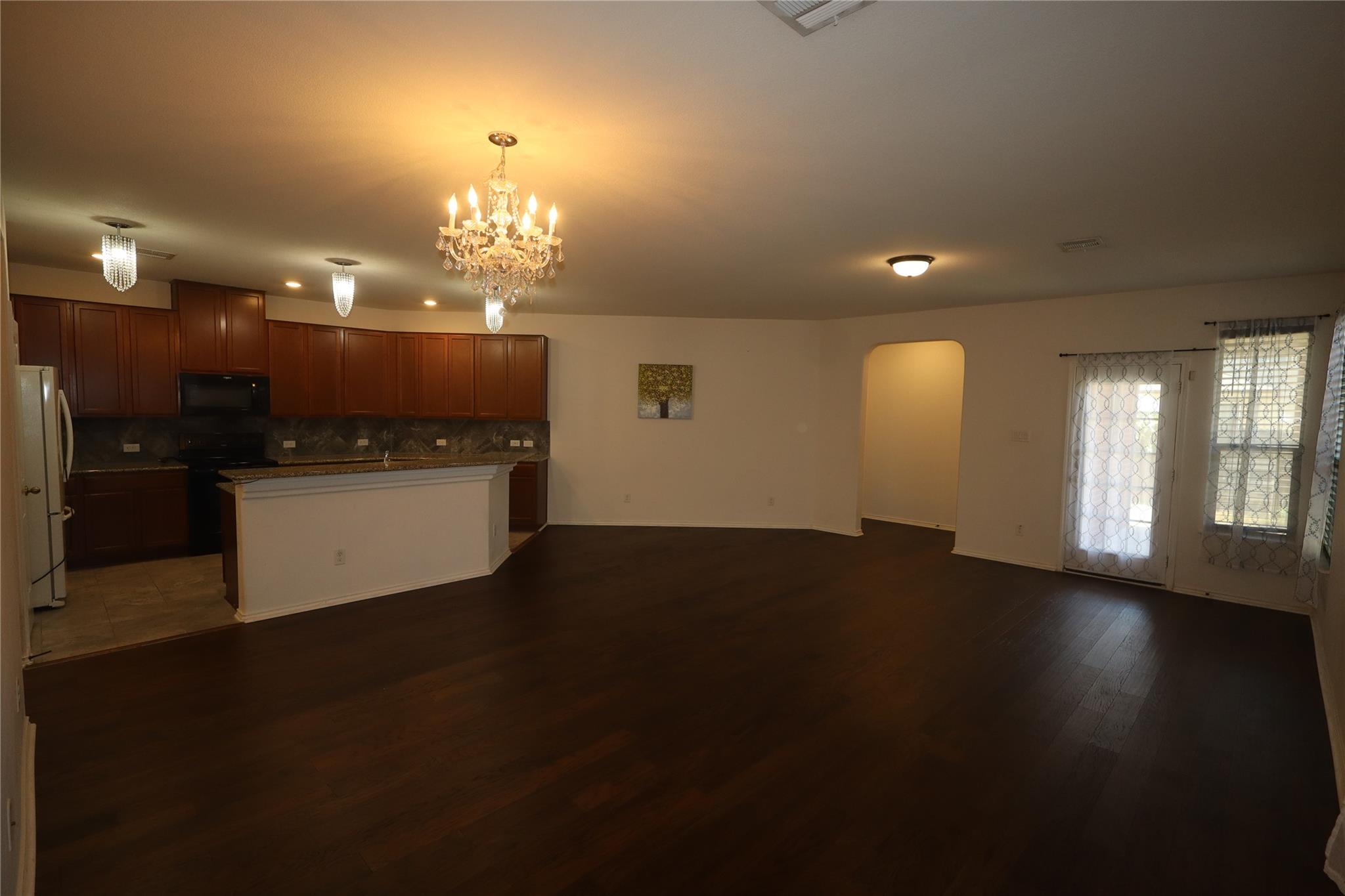 17009 Gibbons Path Property Photo 5