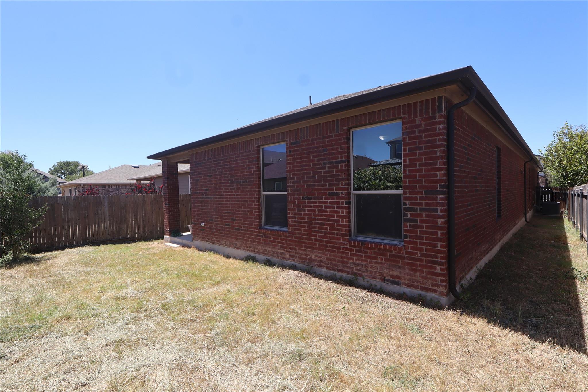 17009 Gibbons Path Property Photo 25
