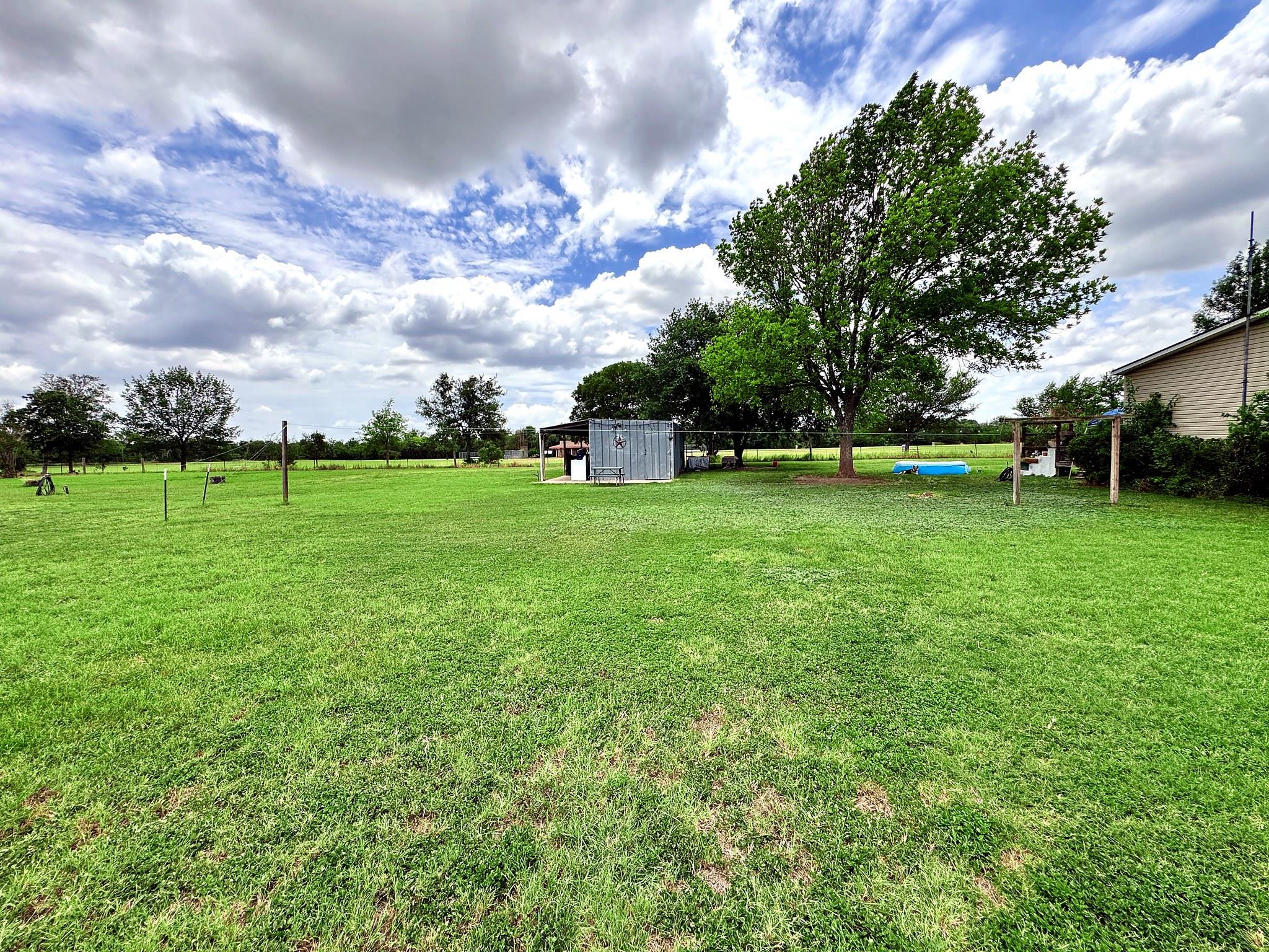 2303 Webberwood Dr Property Photo 8