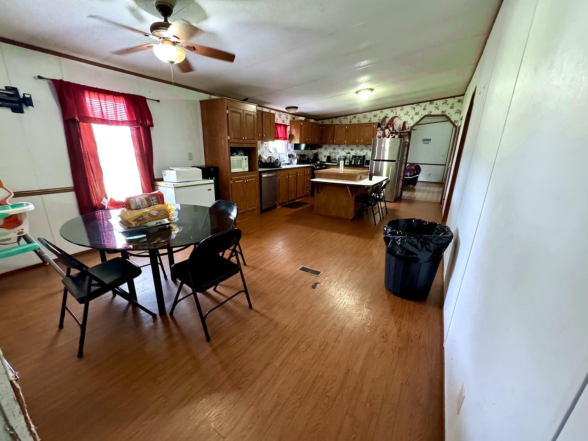 2303 Webberwood Dr Property Photo 14