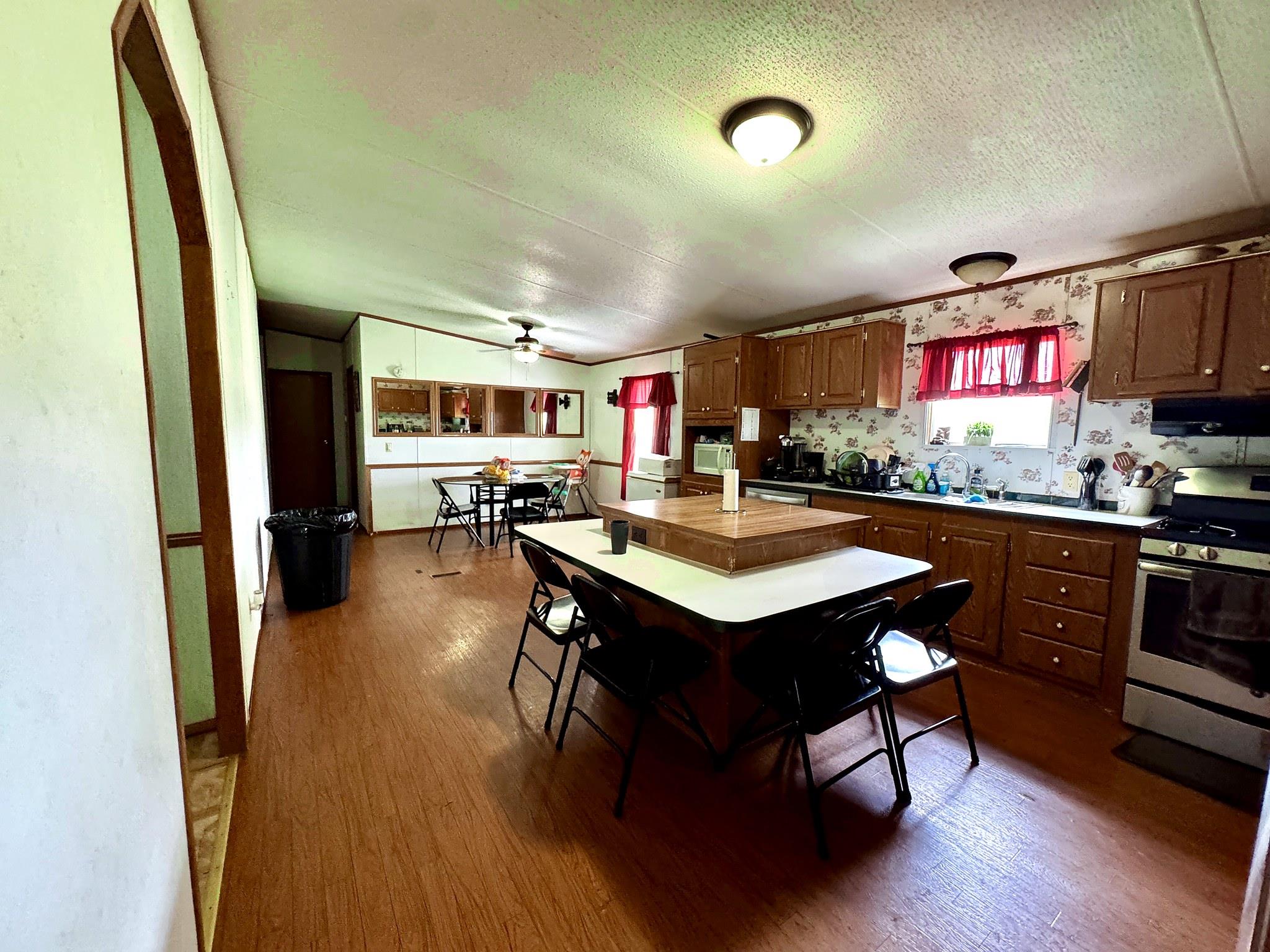 2303 Webberwood Dr Property Photo 15